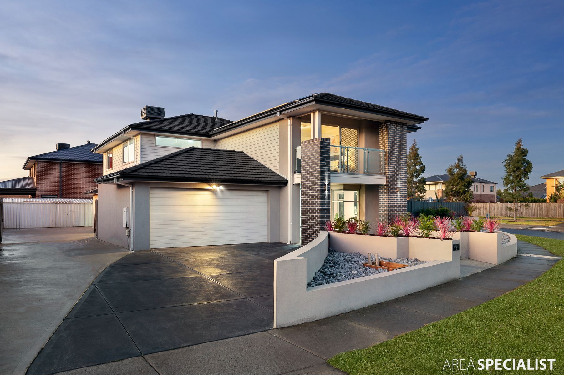 2 Attunga Grove, Werribee, VIC 3030, Werribee - Thumbnail 3