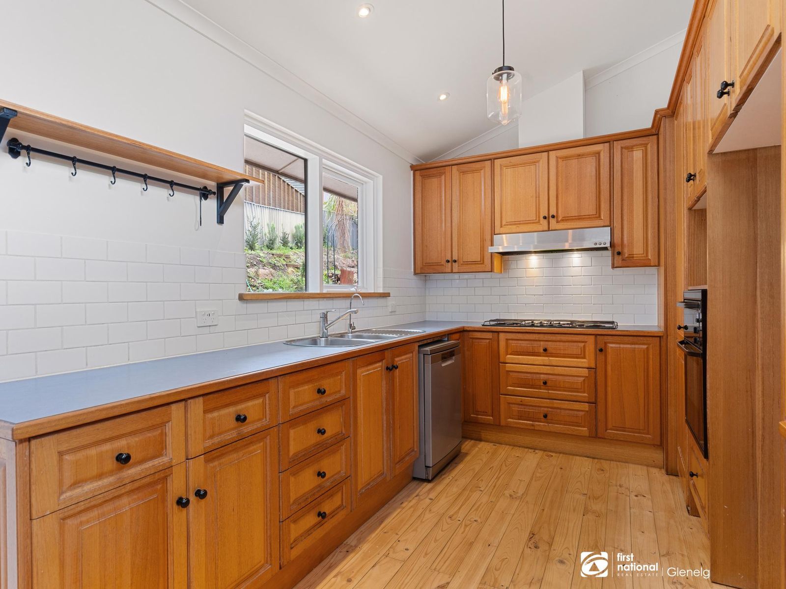 17 Conington Crescent, Morphett Vale SA 5162, Morphett Vale - Thumbnail 3