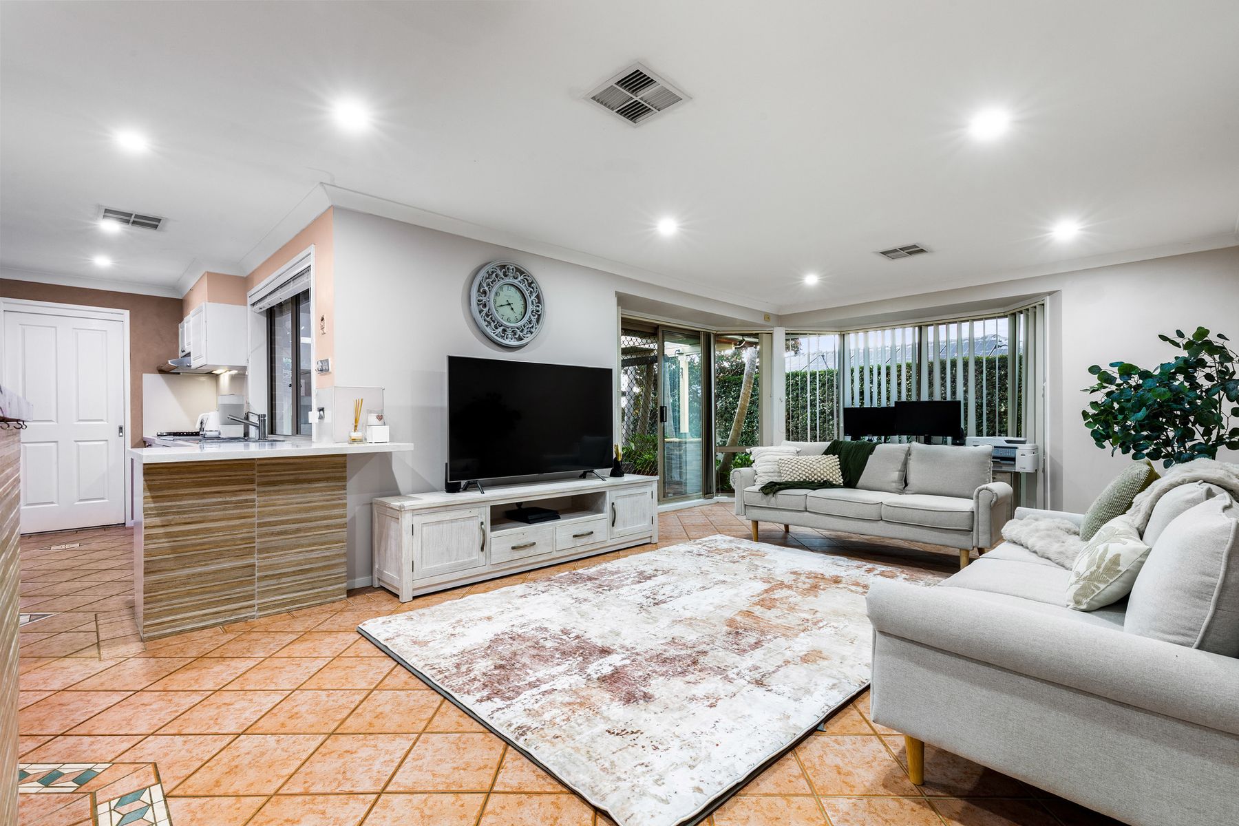 13/40 Mccubbin Way, Glenmore Park - Thumbnail 2