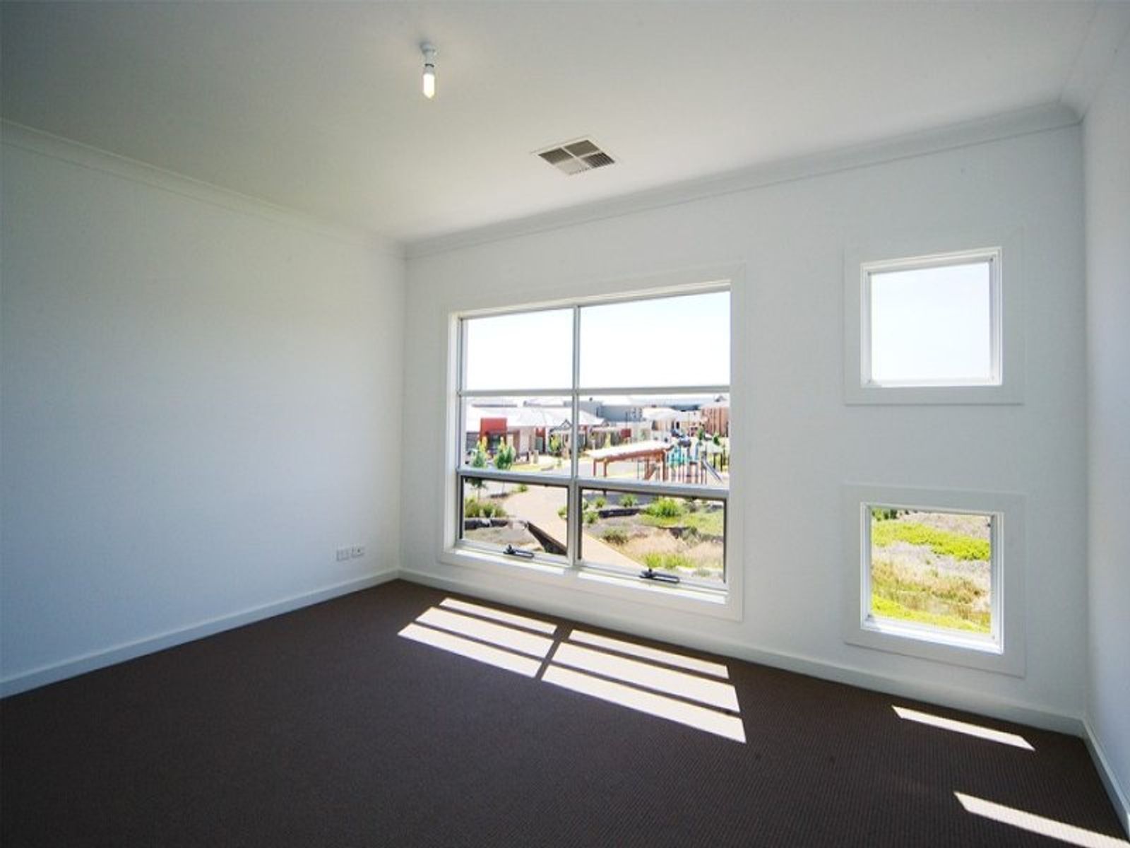 6 Hummock Lane, Mawson Lakes, SA 5095, Mawson Lakes - Thumbnail 4