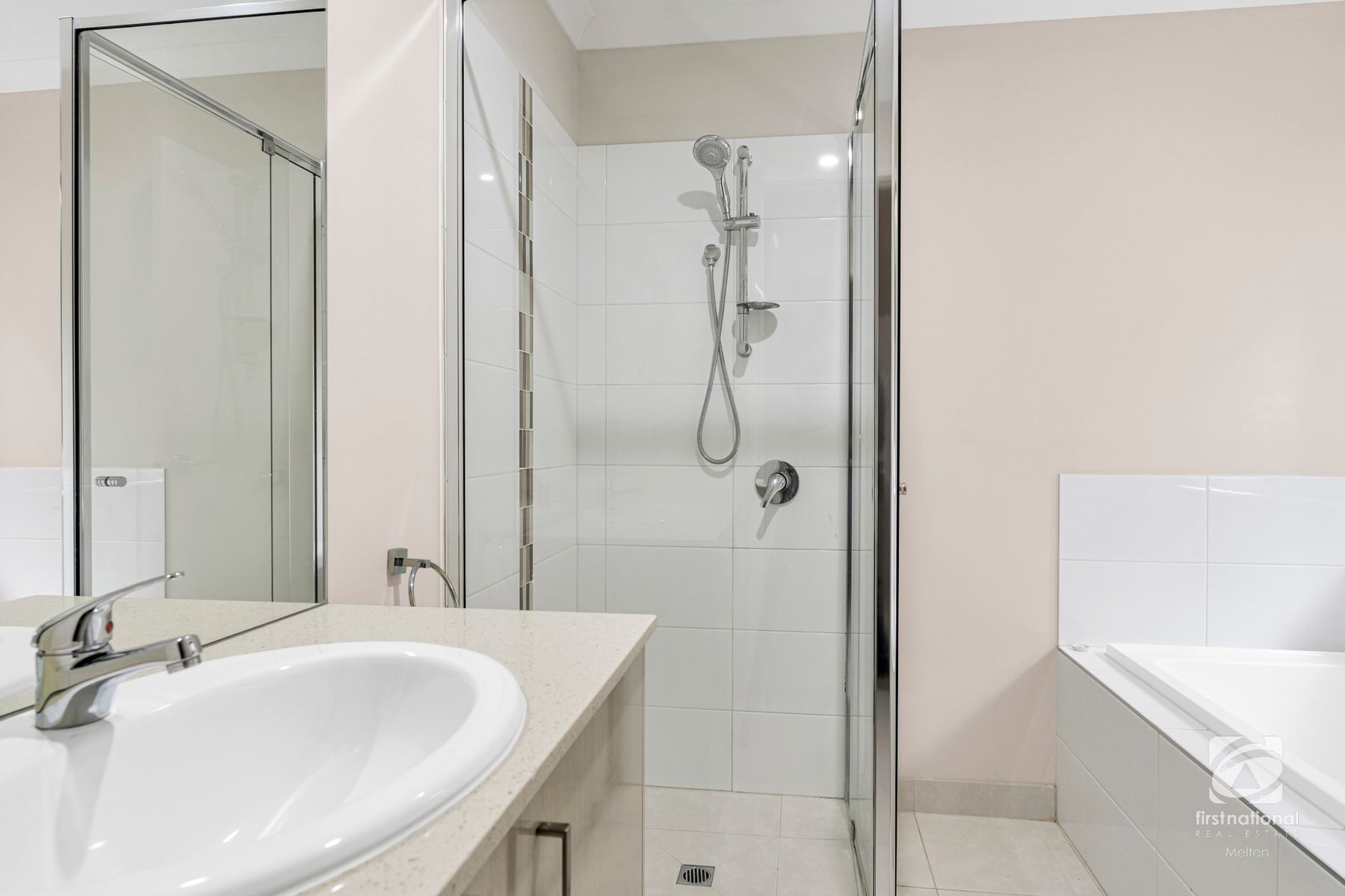 7 Maryburgh Road, Melton South VIC 3338, Melton South - Thumbnail 4