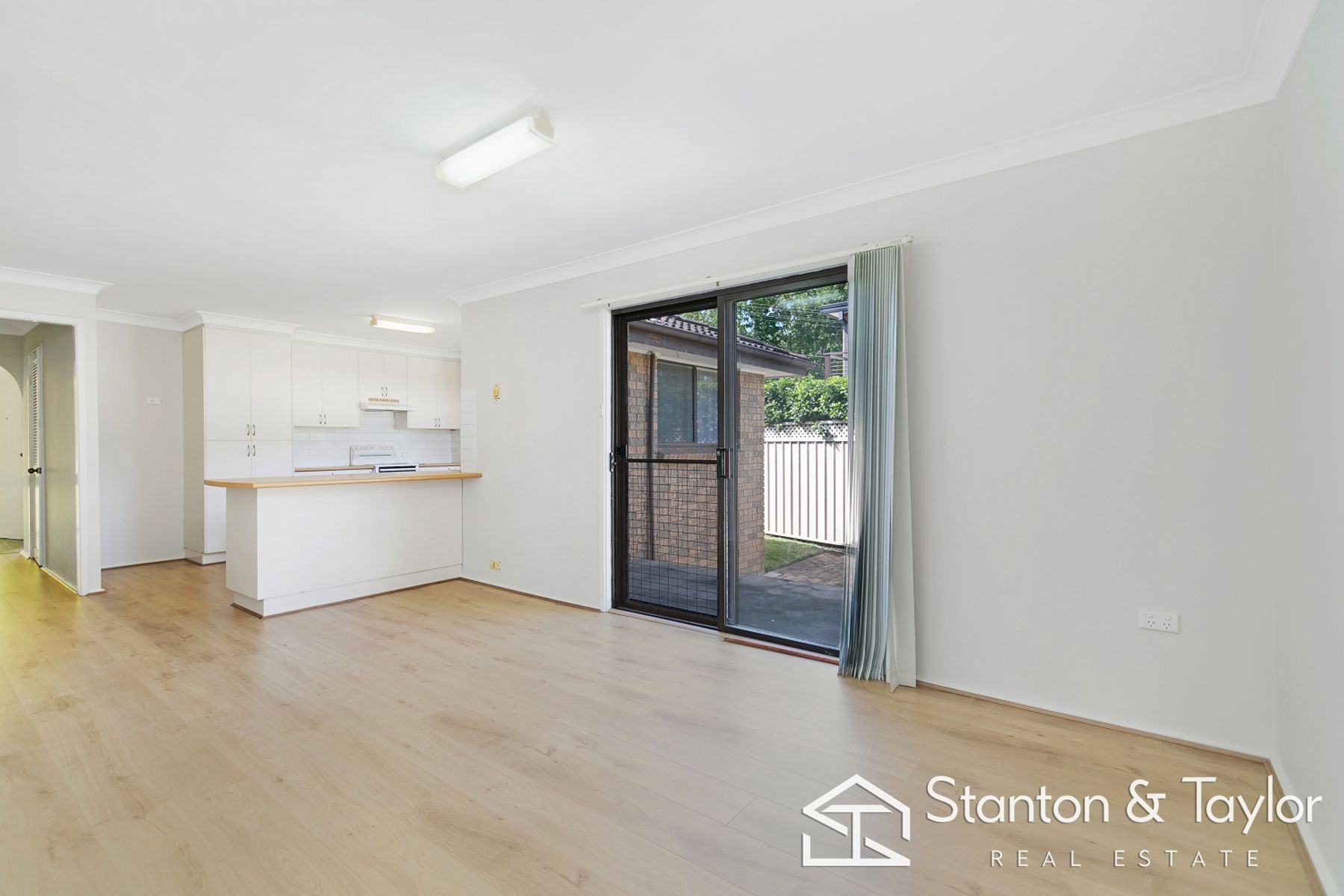 6 PARKLANDS AVENUE, Leonay - Thumbnail 6