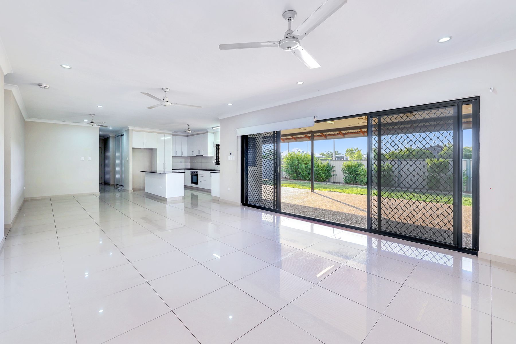 193 Flynn Circuit, Bellamack NT 0832, Bellamack - Thumbnail 3