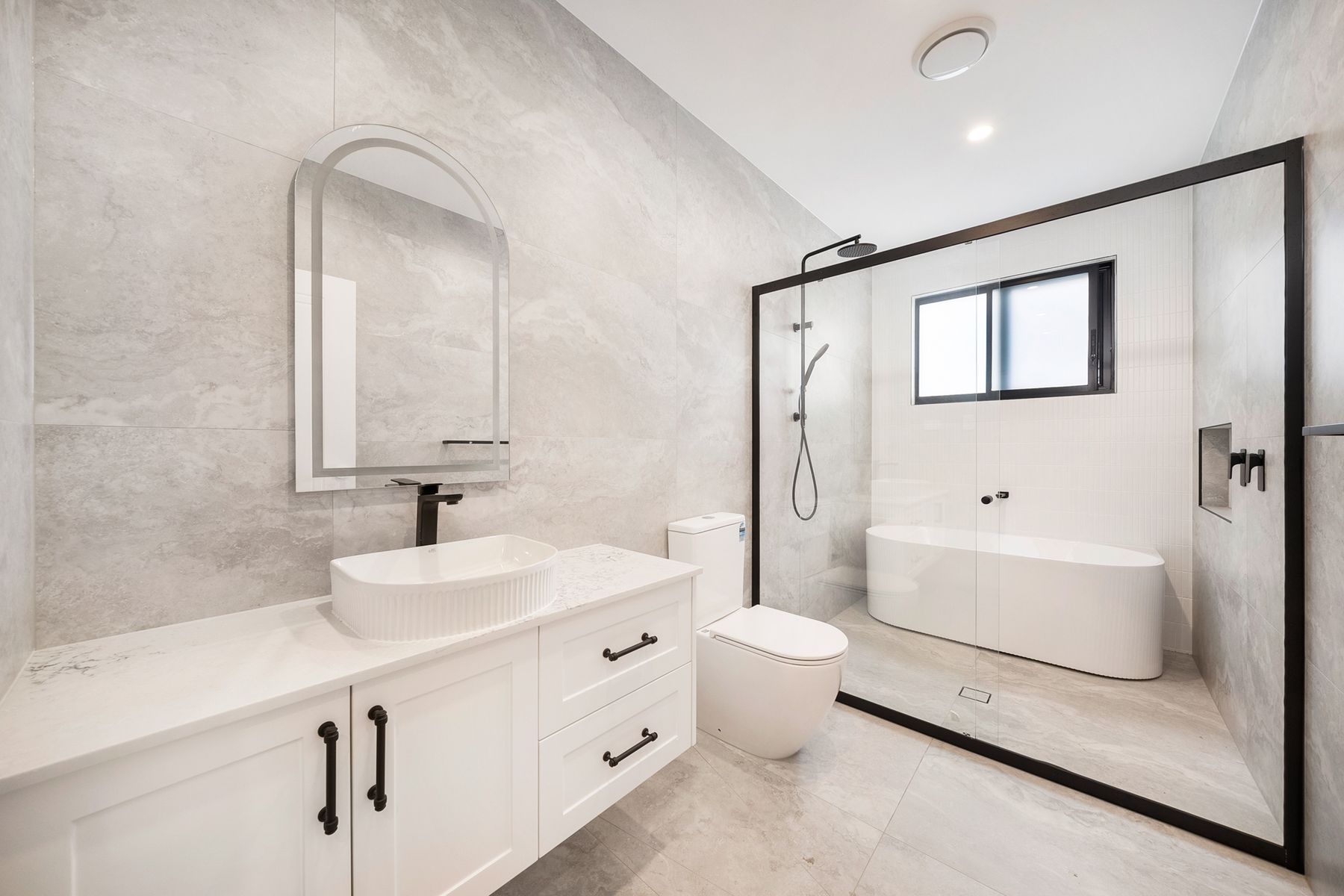 102a Tompson Rd, Panania NSW 2213, Panania - Thumbnail 6