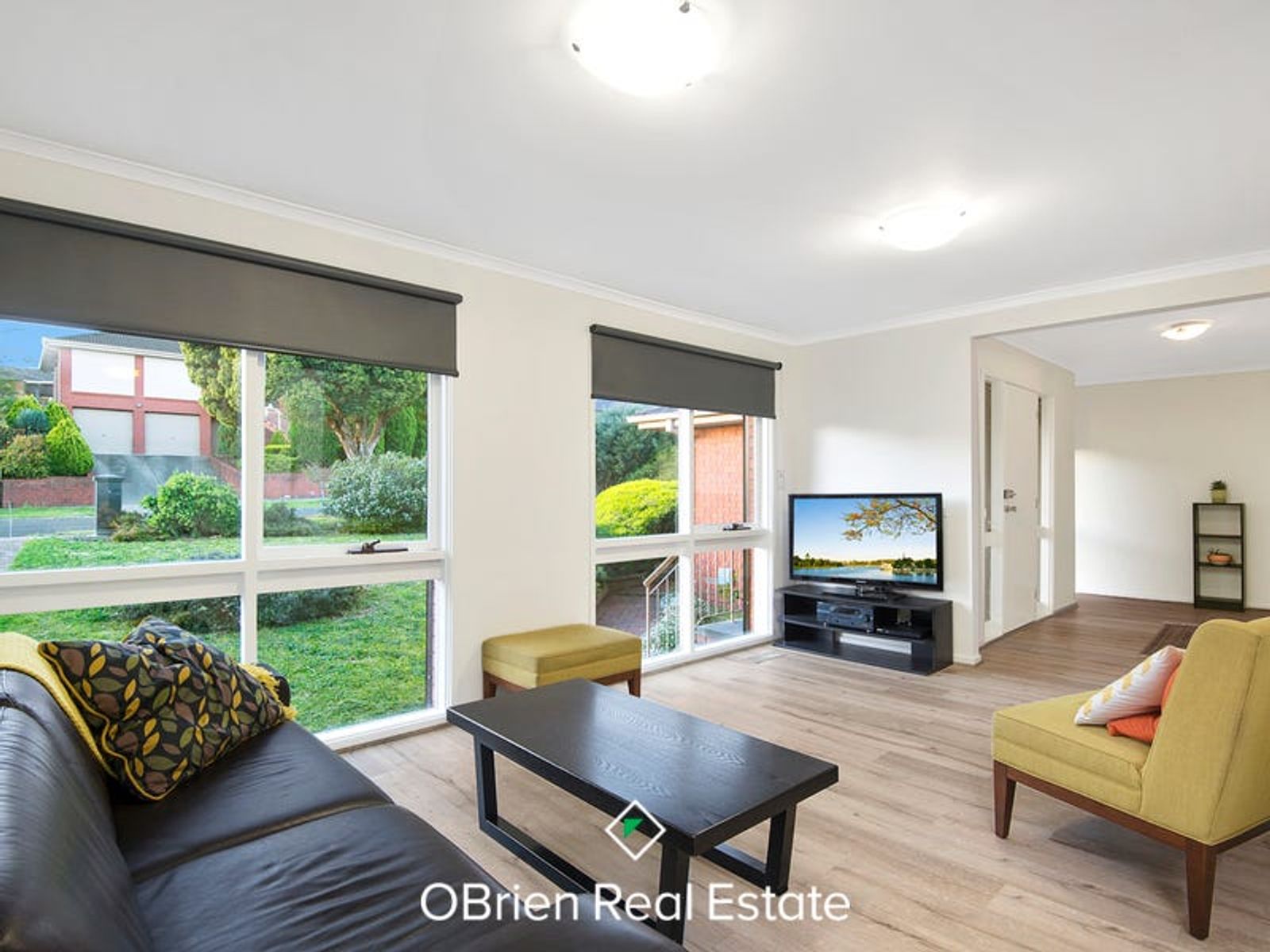 11 Georgette Crescent, Endeavour Hills, VIC 3802, Endeavour Hills - Thumbnail 2