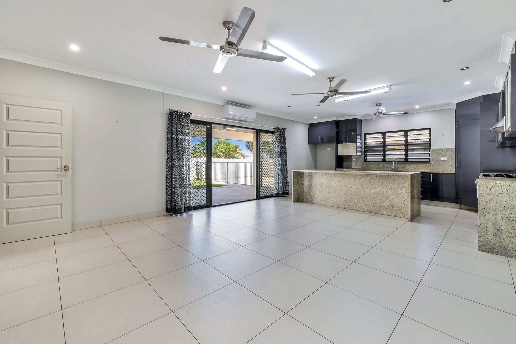 19 Catt Crescent, Farrar NT 0830, Farrar - Thumbnail 4