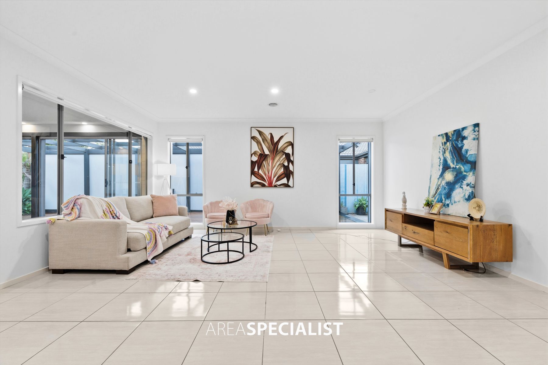 5 Ranfurlie Boulevard, Cranbourne West, Cranbourne West - Thumbnail 8