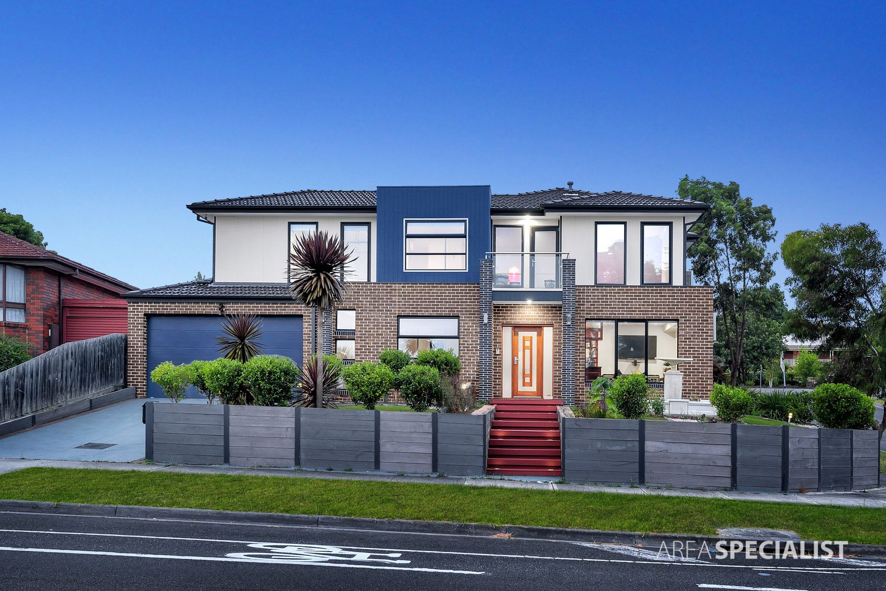 80 Fleetwood Drive, Narre Warren, VIC 3805, Narre Warren - Thumbnail 2
