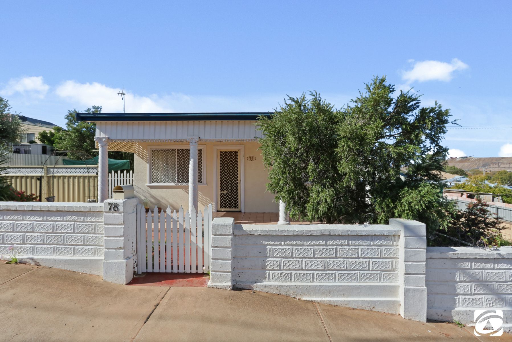 78 Gossan Street, Broken Hill NSW 2880, Broken Hill - Thumbnail 2