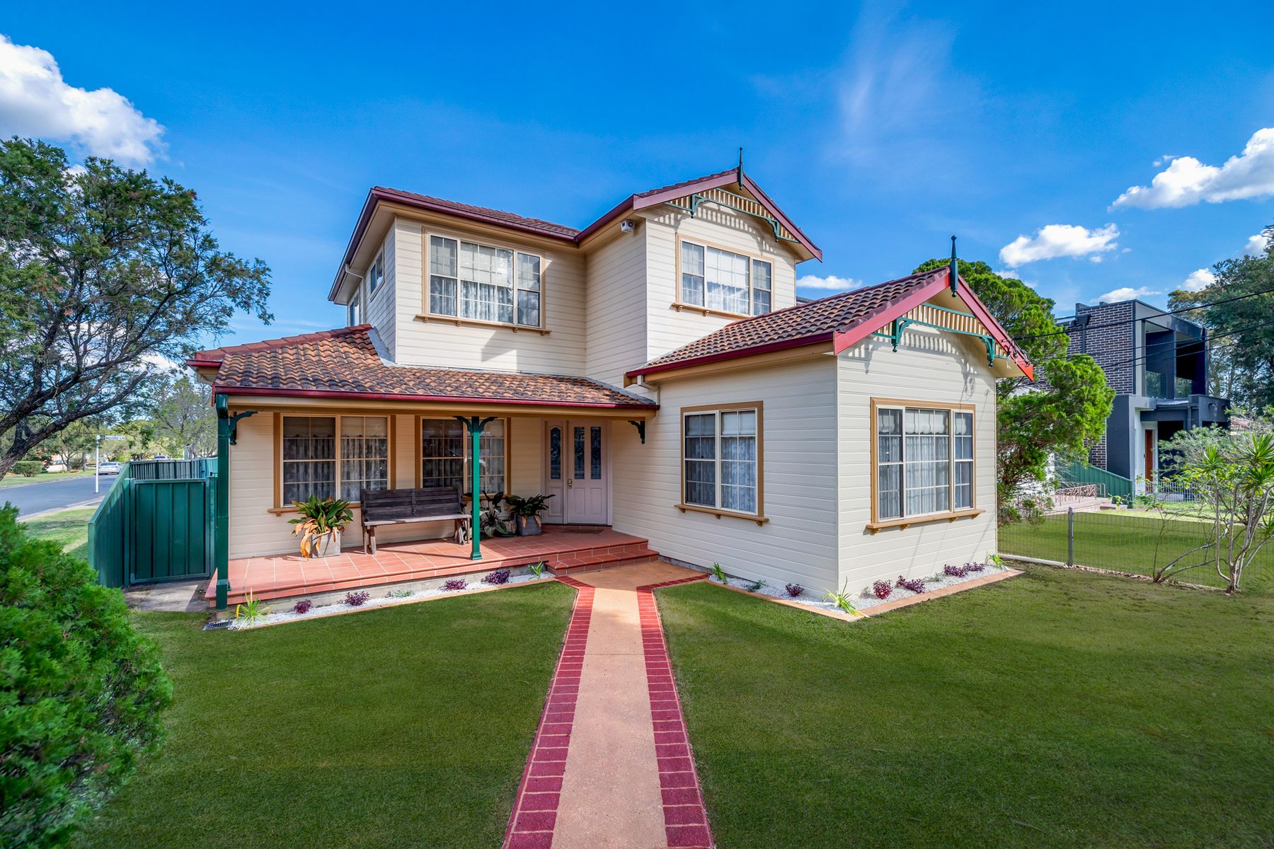 25 Lehn Rd, East Hills NSW 2213, East Hills - Image 1