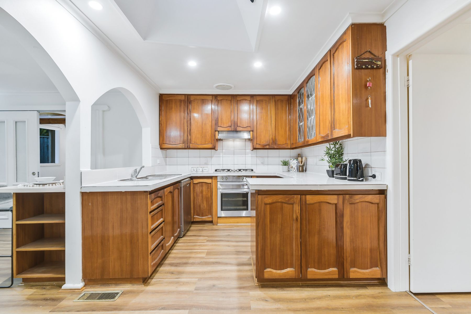 17 Smale Court, Noble Park North, VIC 3174, Noble Park - Thumbnail 4