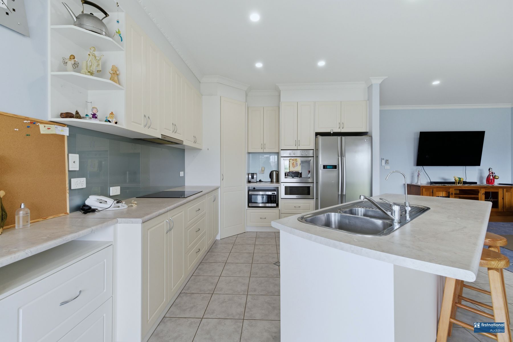 27 South Railway Crescent, Korumburra VIC 3950, Korumburra - Thumbnail 5