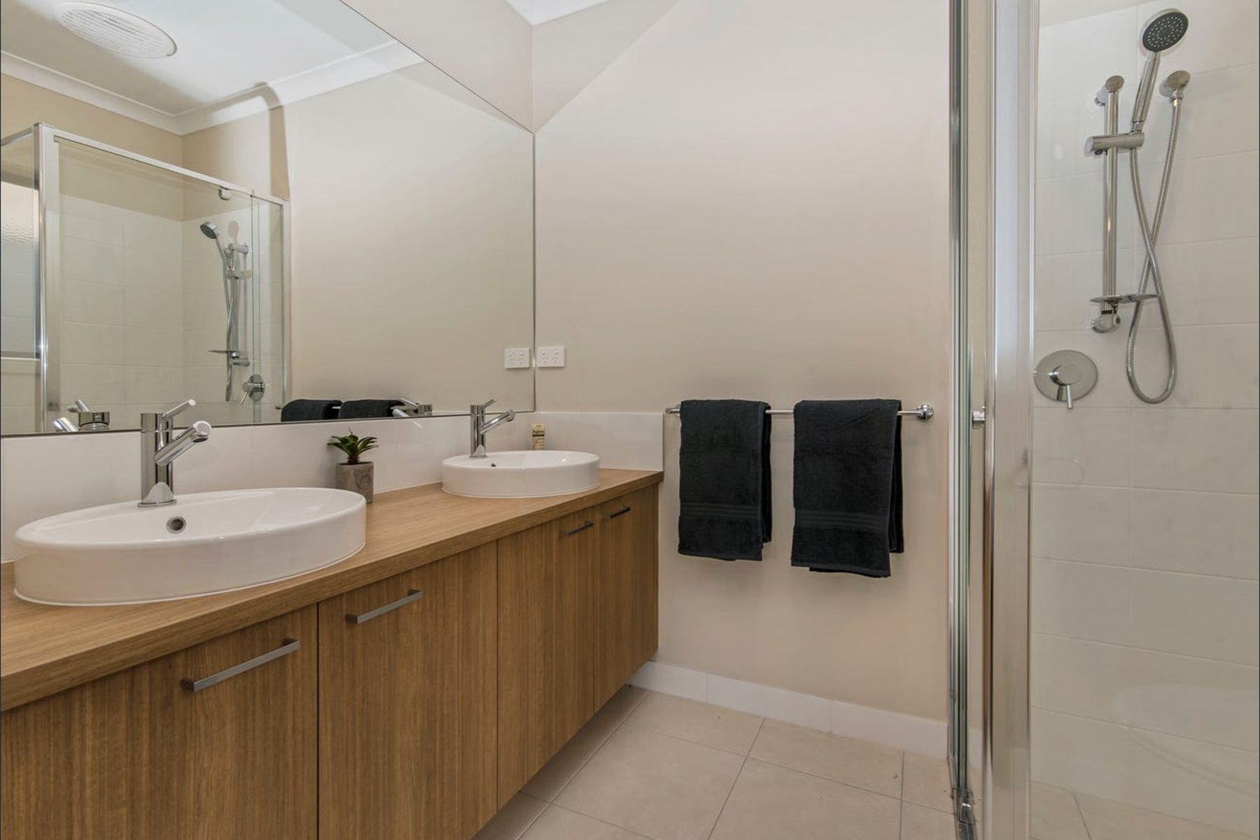 4/225 East Lloyd Street, East Bendigo VIC 3550, East Bendigo - Thumbnail 5