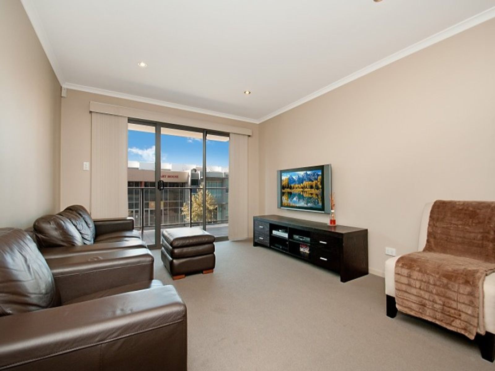 4/5, Mawson Lakes - Thumbnail 8