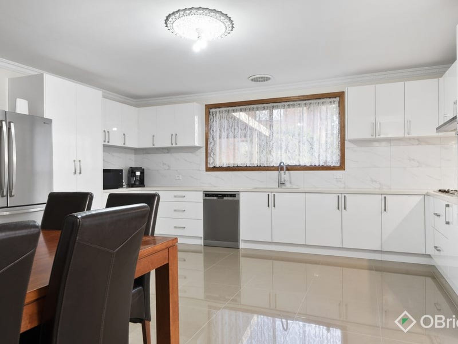 14 Evonne Court, Endeavour Hills, VIC 3802, Endeavour Hills - Thumbnail 4