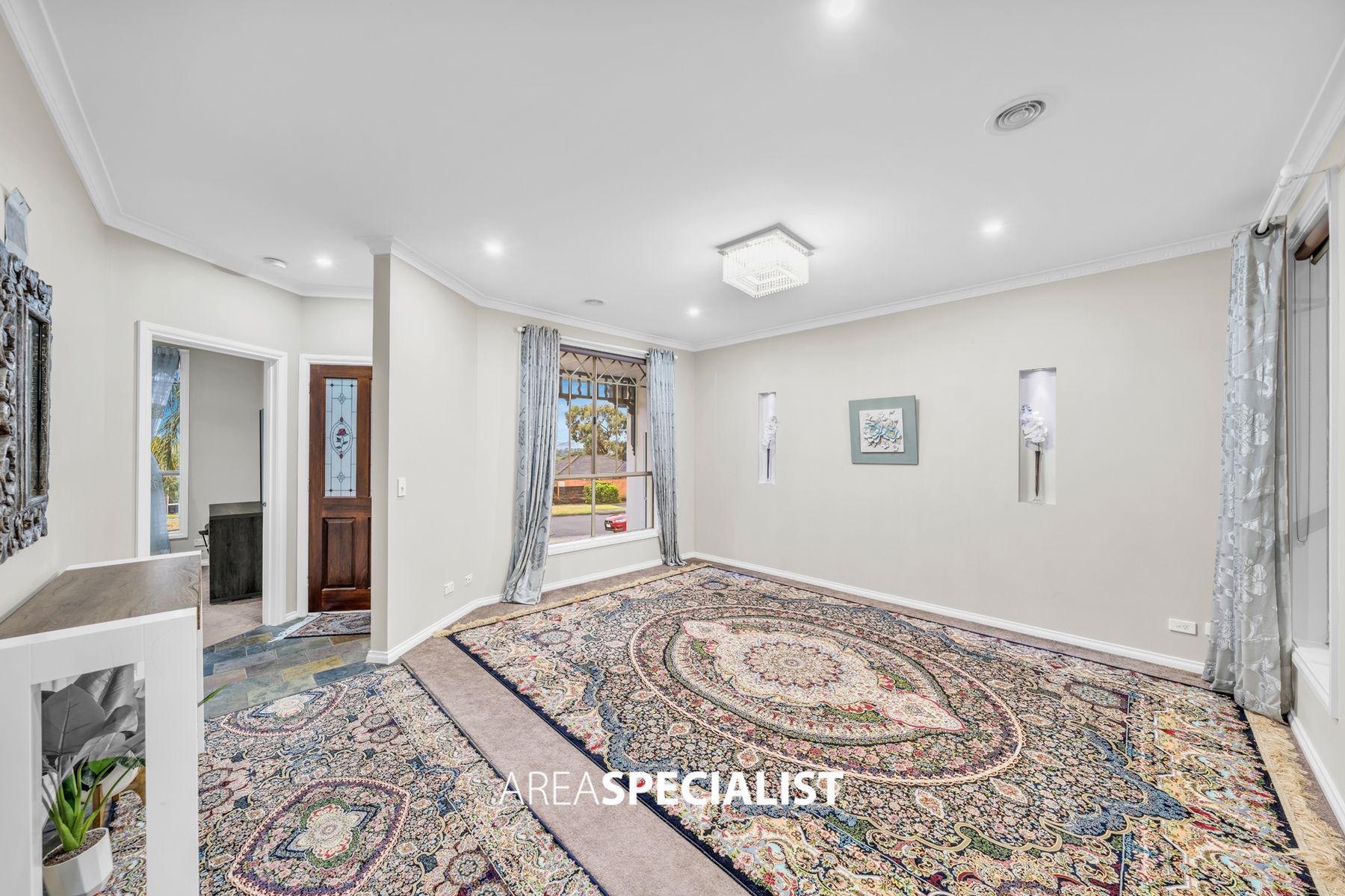 34 Huntington Drive, Hampton Park, VIC 3976, Hampton Park - Thumbnail 2