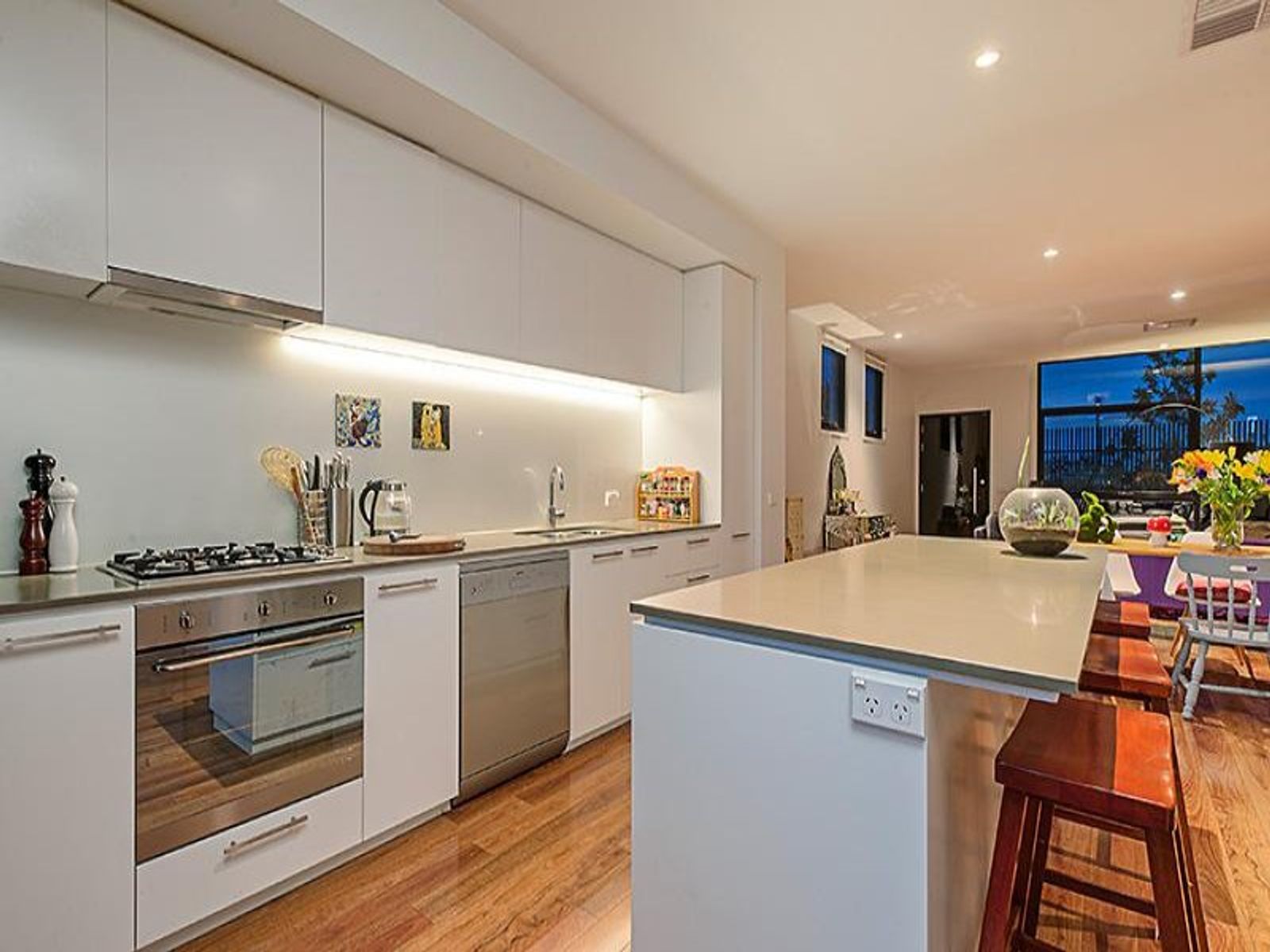 36 Derby Street, Kensington - Thumbnail 8