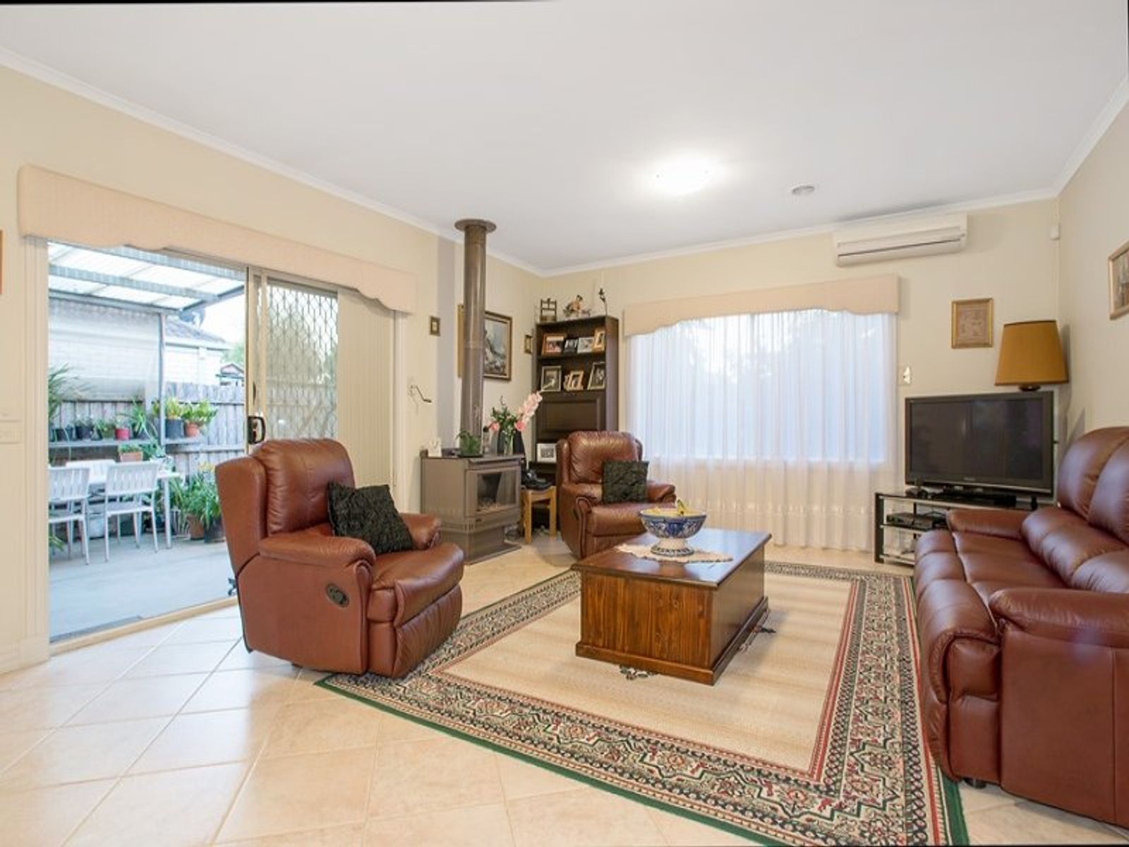 15 Nurten Parade, Aspendale Gardens, VIC 3195, Aspendale Gardens - Thumbnail 4