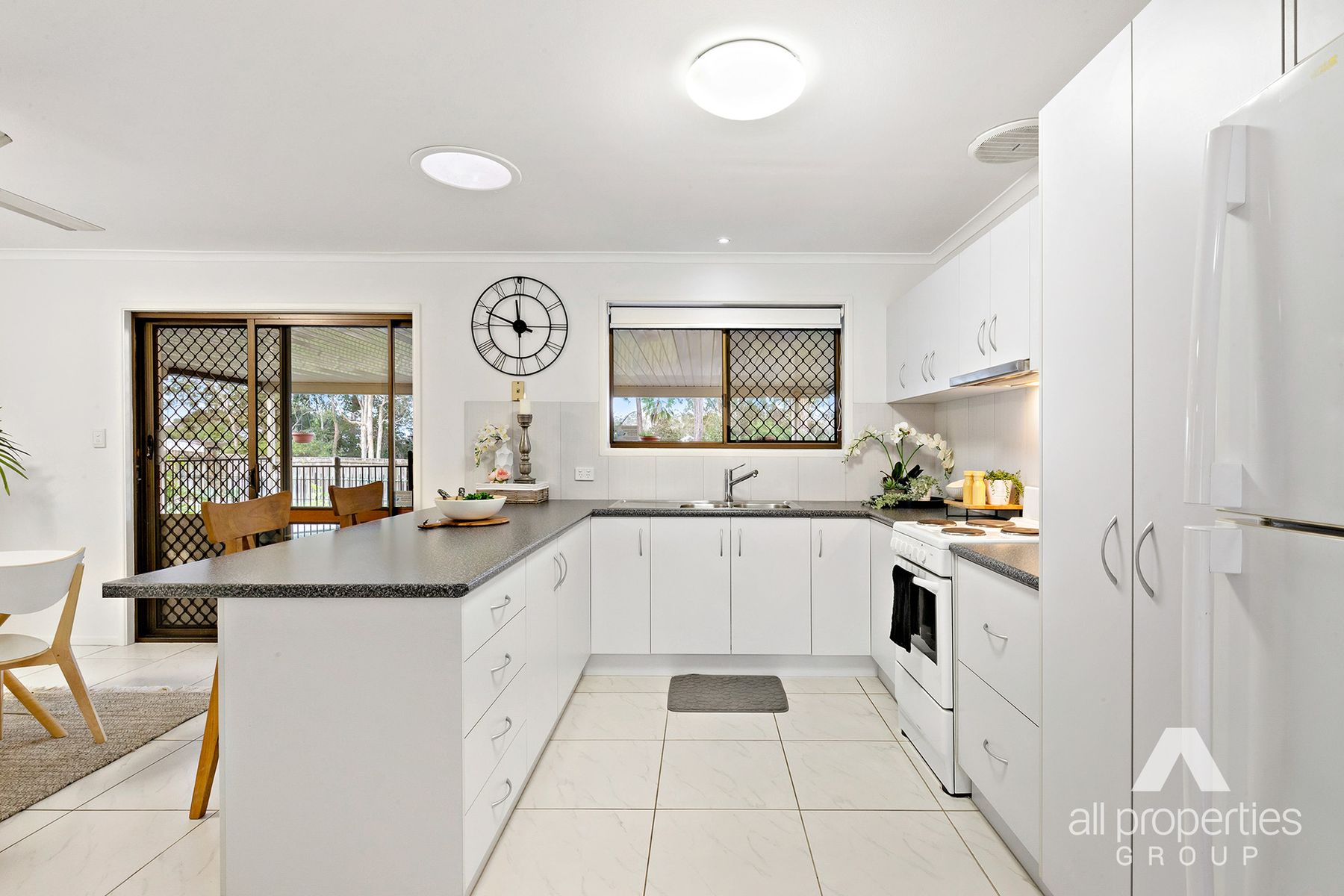 1 Arbour Way, Regents Park QLD 4118, Regents Park - Thumbnail 2