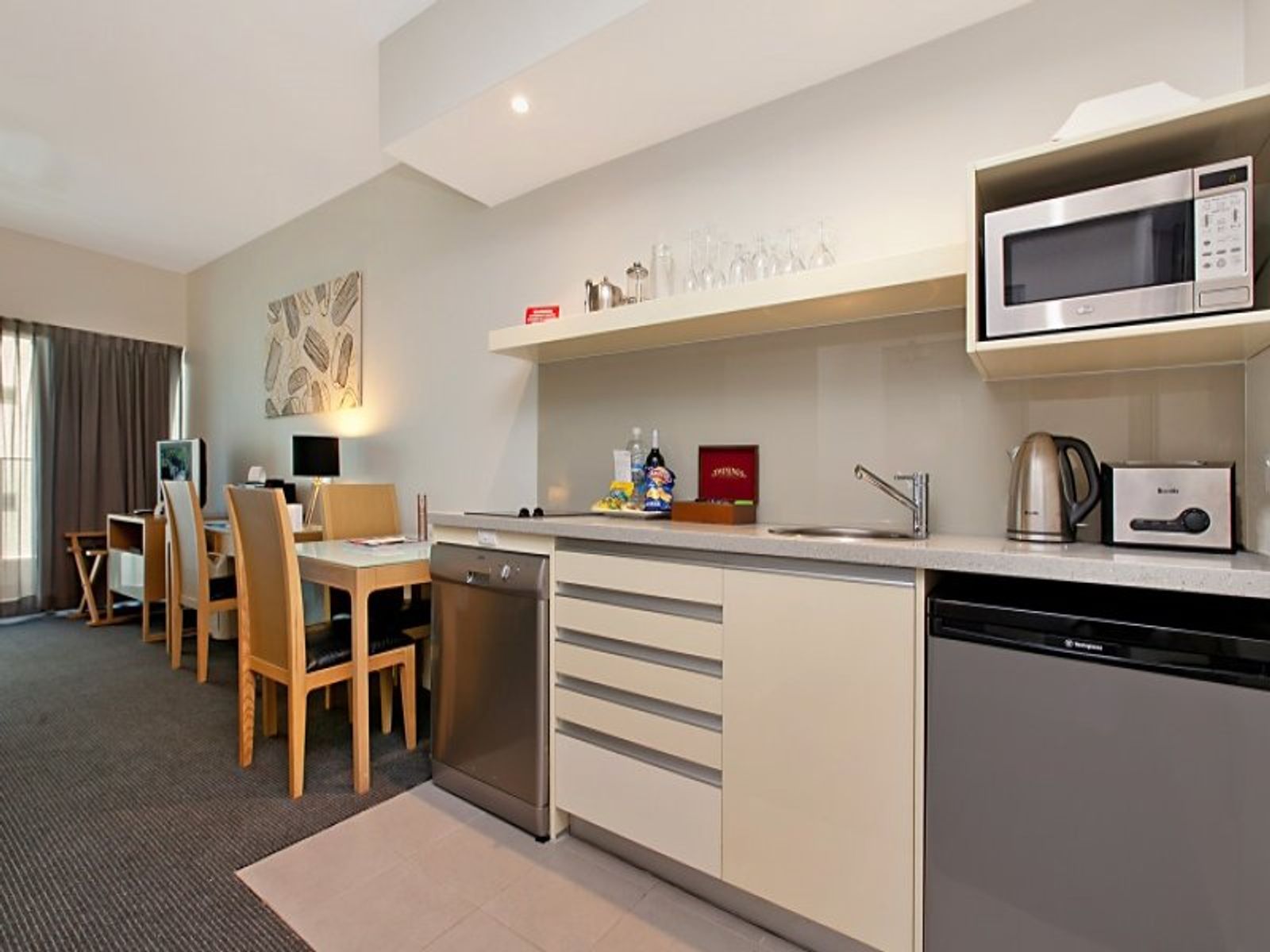 1004/43 Knuckey Street, Darwin City NT 0800, Darwin City - Thumbnail 5