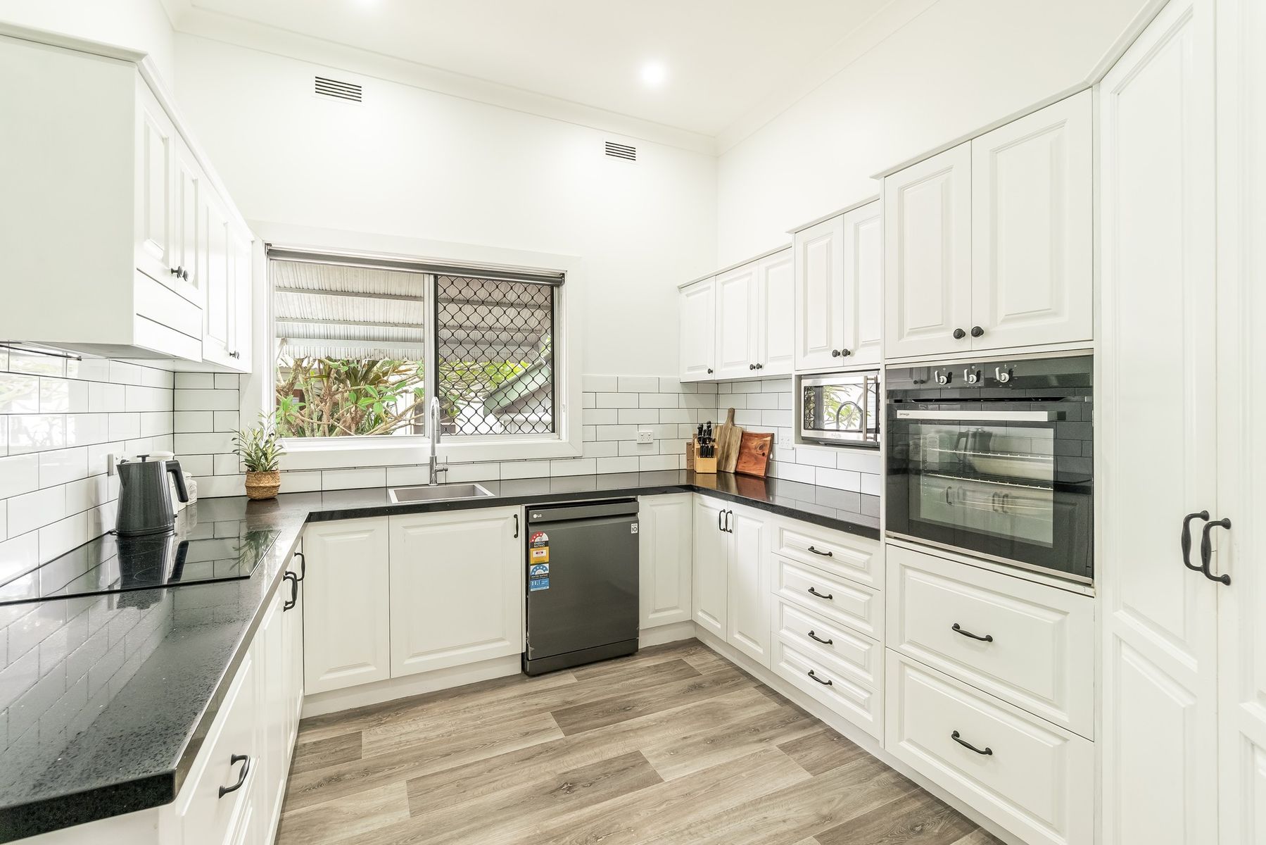 32 Colches Street, Casino - Thumbnail 5