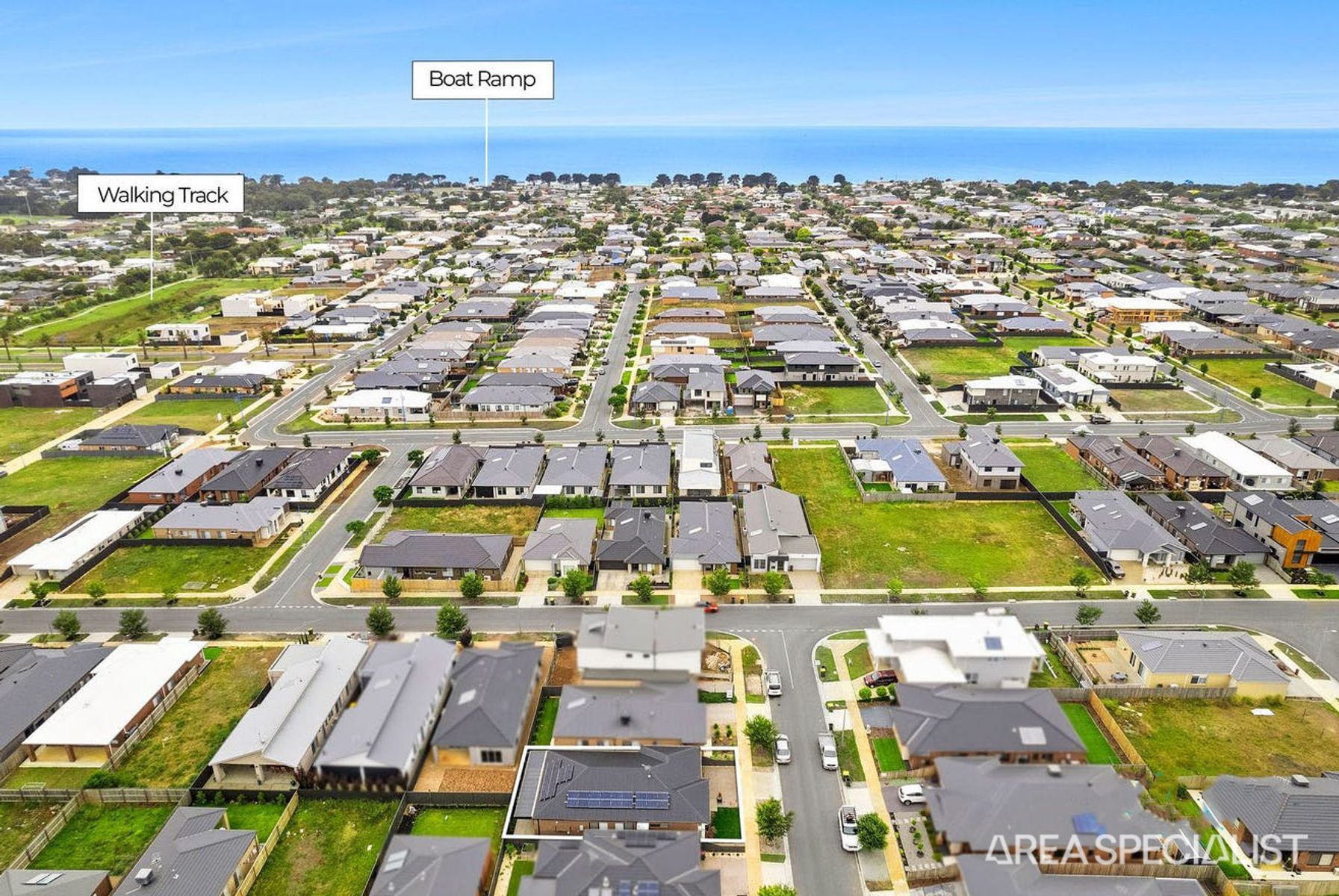 77 Kane Drive, St Leonards, St Leonards - Thumbnail 4