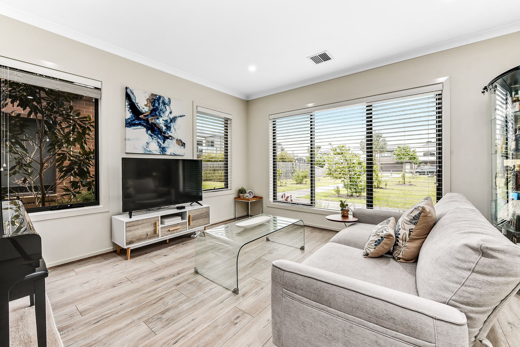 19 Merrimack Crescent, Keysborough, VIC 3173, Keysborough - Thumbnail 4