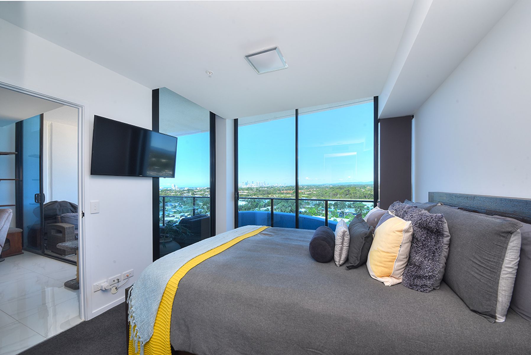 31308/5 Harbour Side Court, Biggera Waters, QLD 4216, Biggera Waters - Thumbnail 7