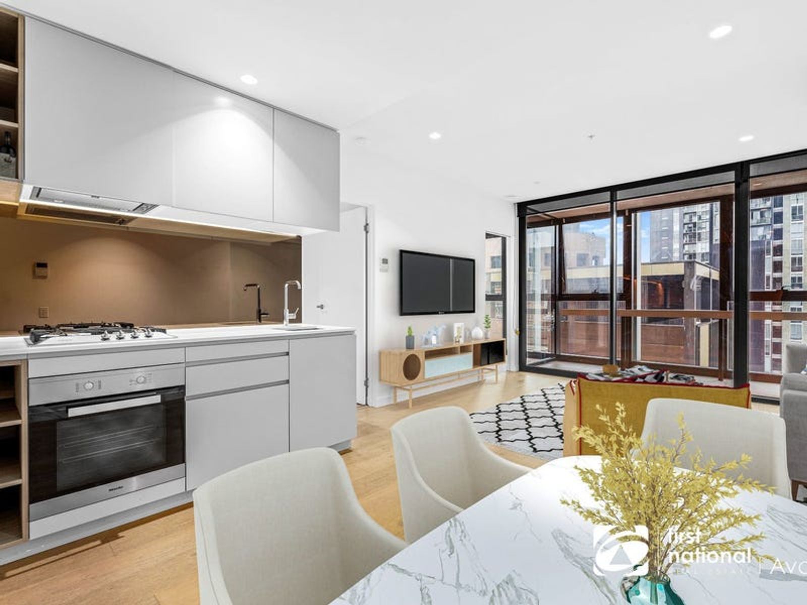 1902/462 Elizabeth Street, Melbourne VIC 3000, Melbourne - Thumbnail 2