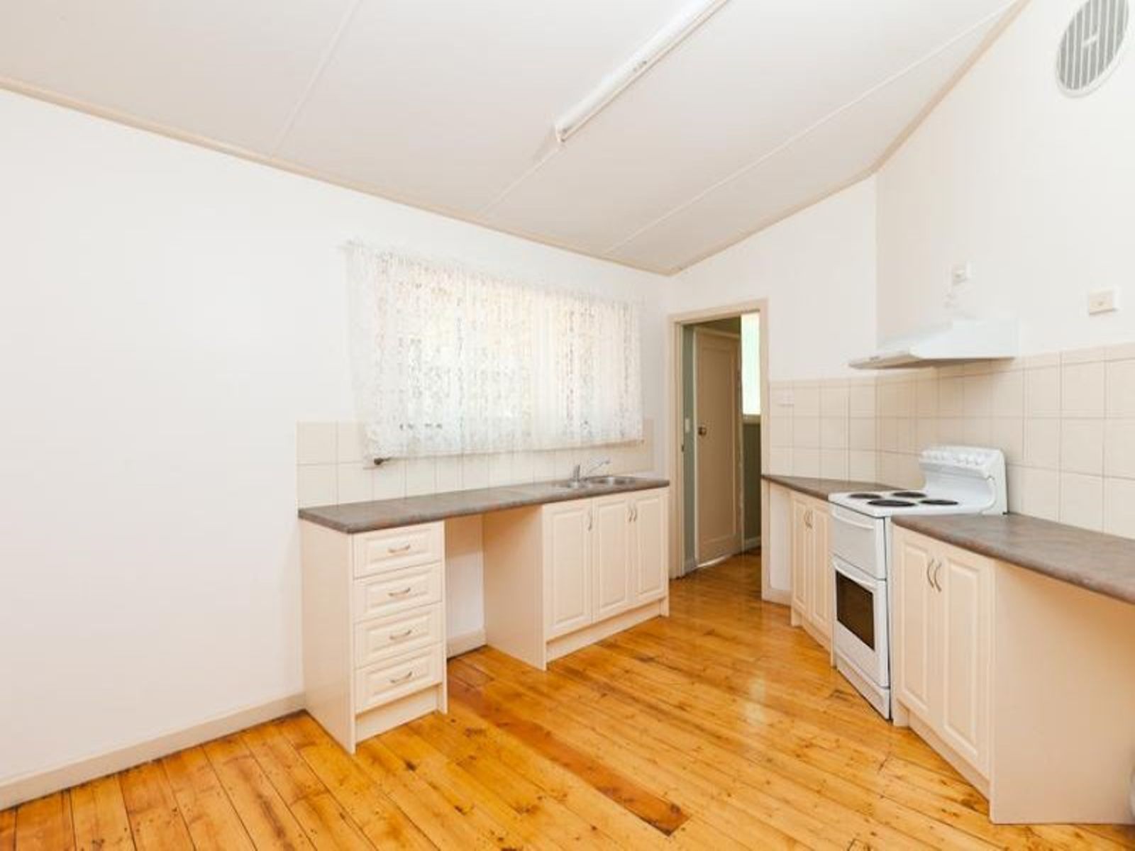 71 Eleventh Street, Mildura - Thumbnail 8