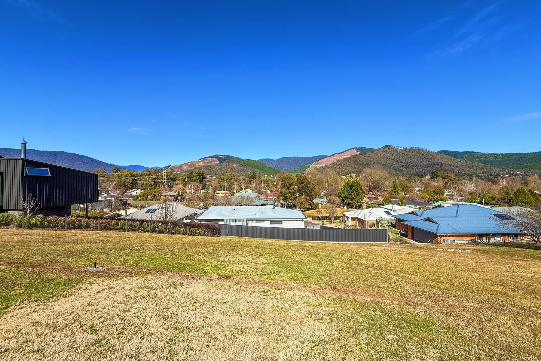 13 Blue Hills Rise, Bright VIC 3741, Bright - Thumbnail 8