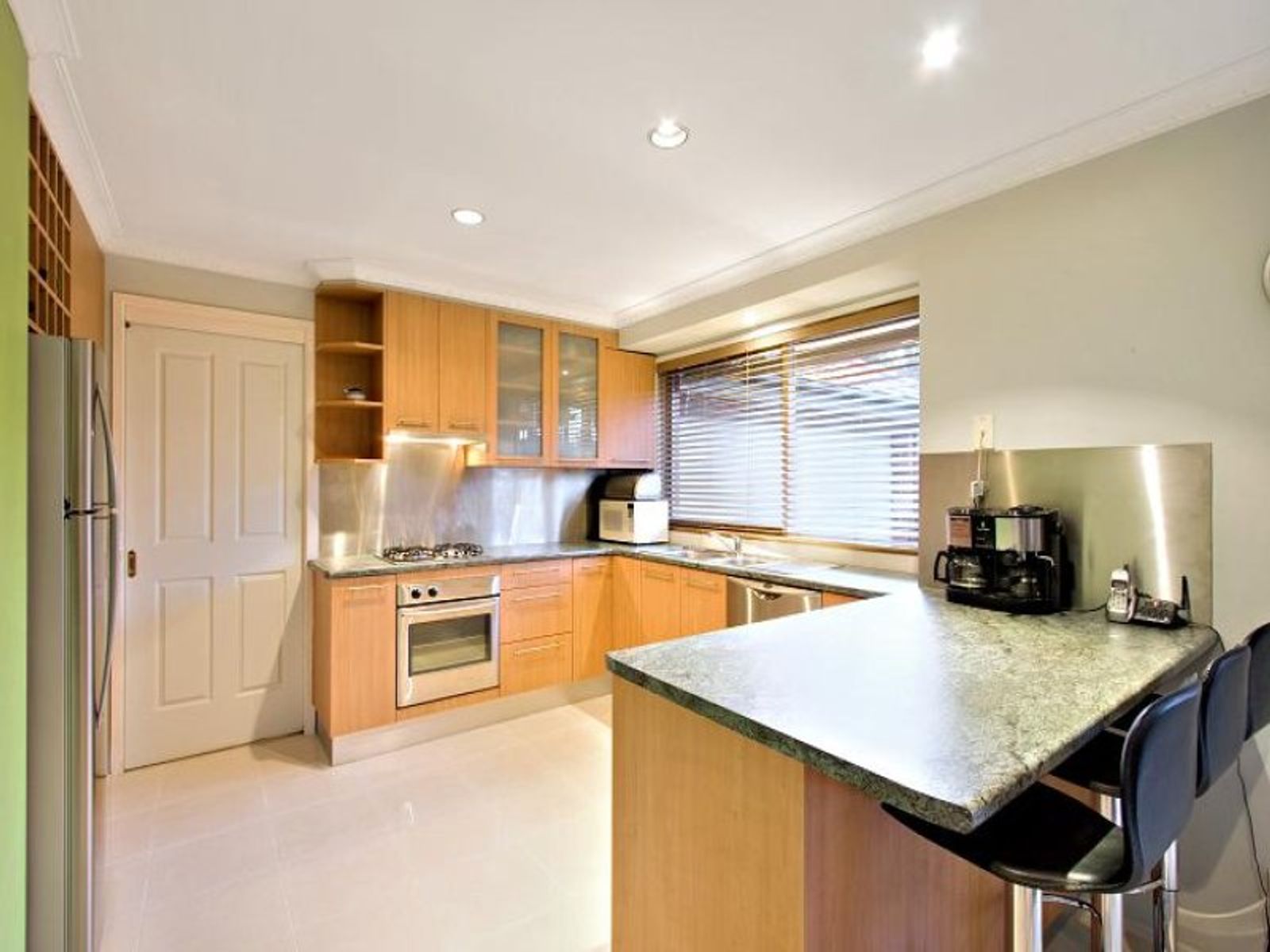 274 Wells Road, Aspendale Gardens, VIC 3195, Aspendale Gardens - Thumbnail 2