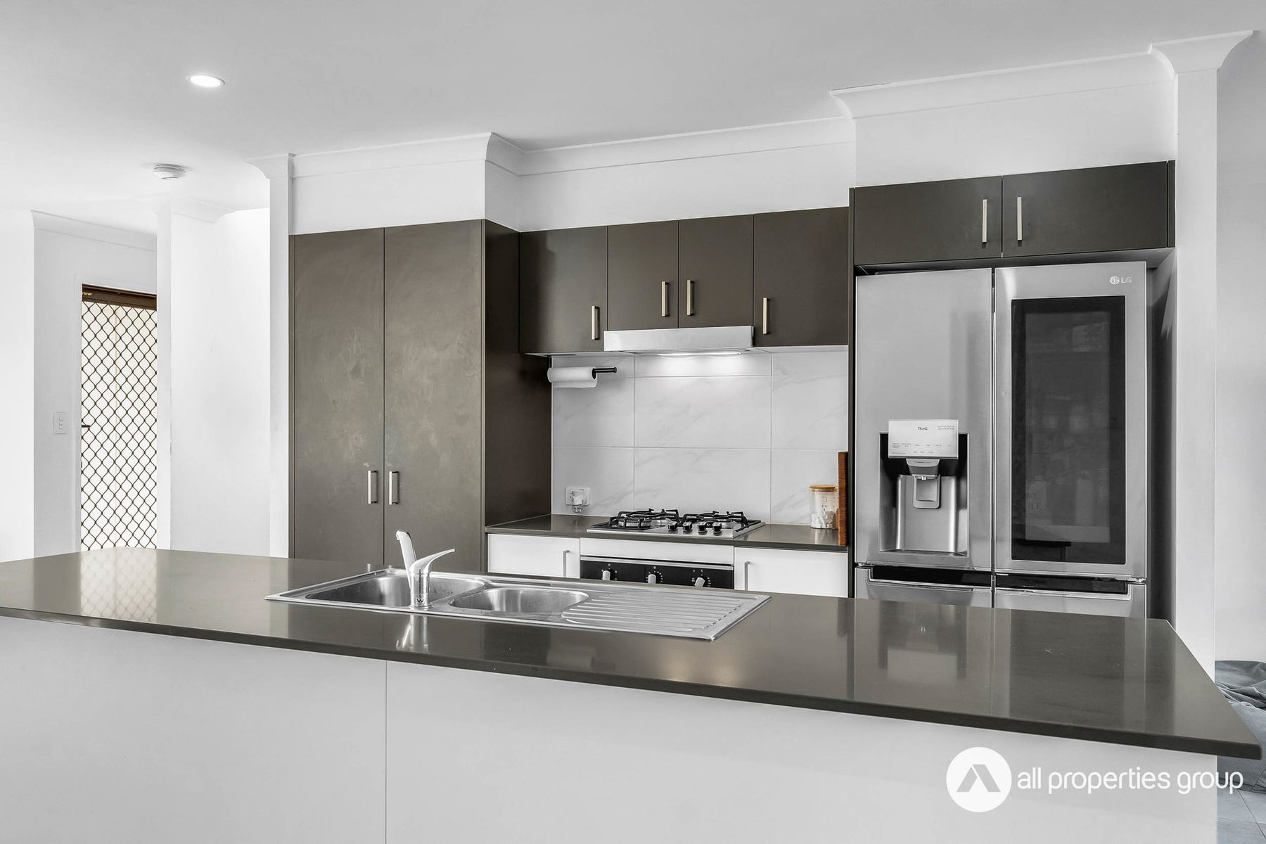 217 Darlington Drive, Yarrabilba QLD 4207, Yarrabilba - Thumbnail 3