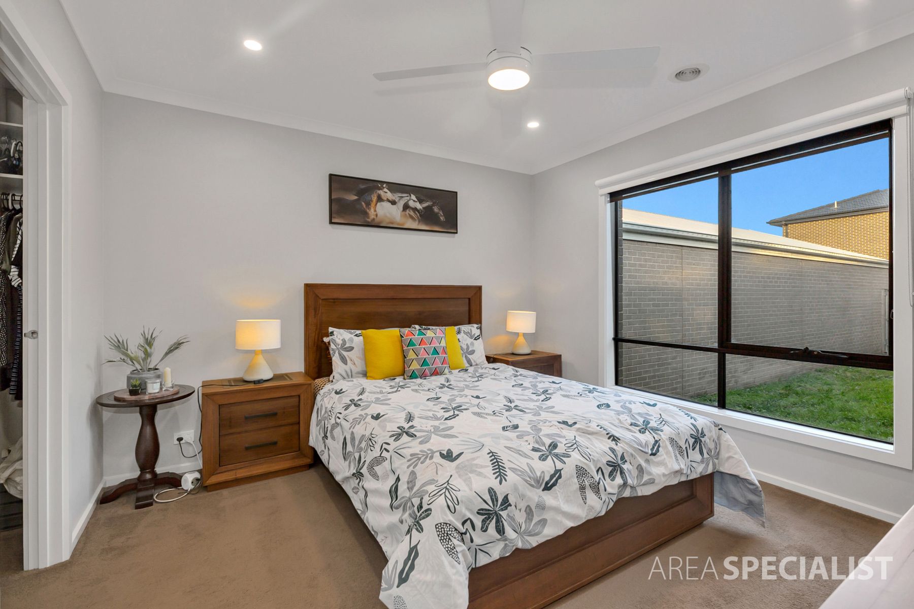 198 Wheelers Park Drive, Cranbourne North, VIC 3977, Cranbourne North - Thumbnail 7