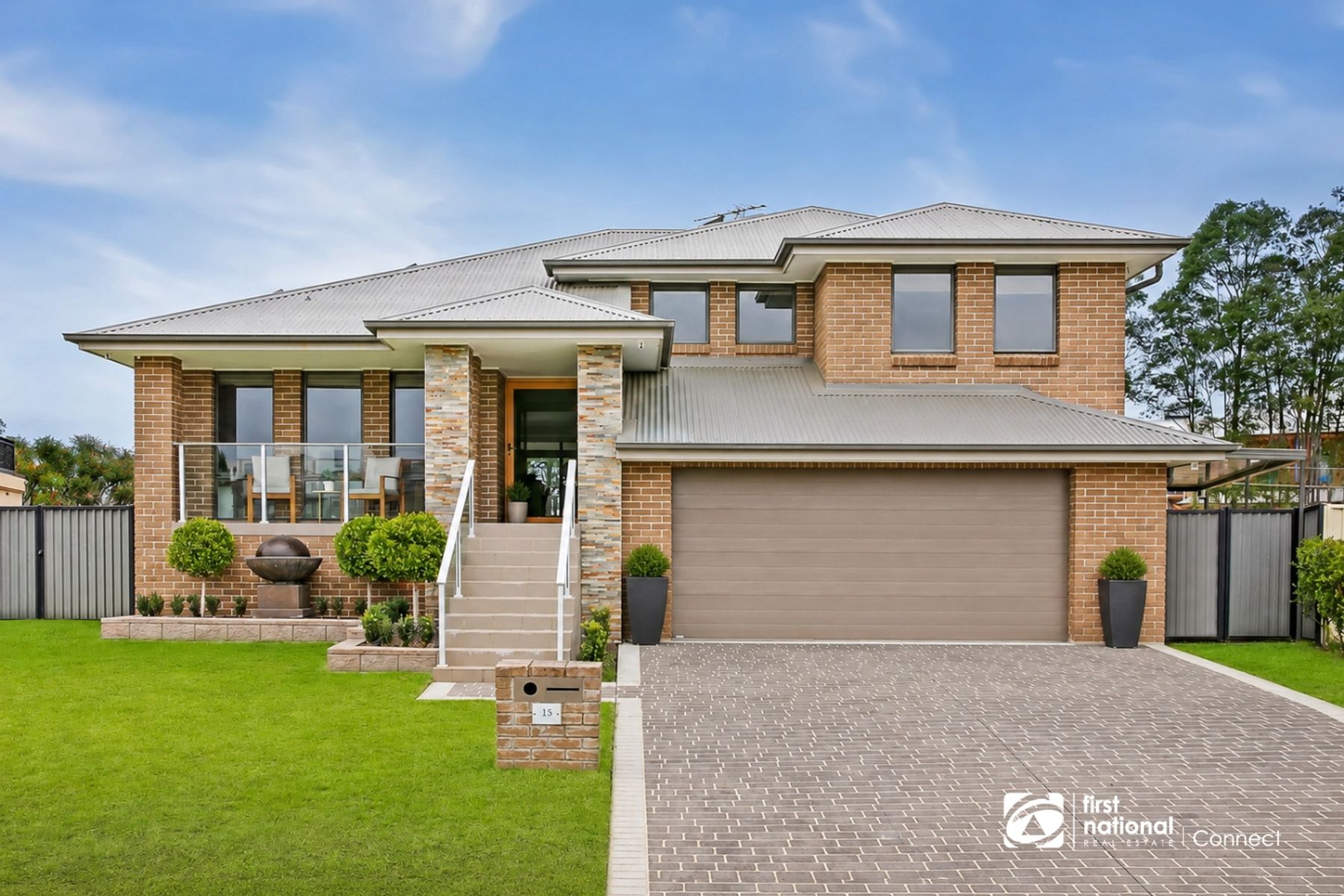 15 Tollgate Crescent, Windsor - Image 1