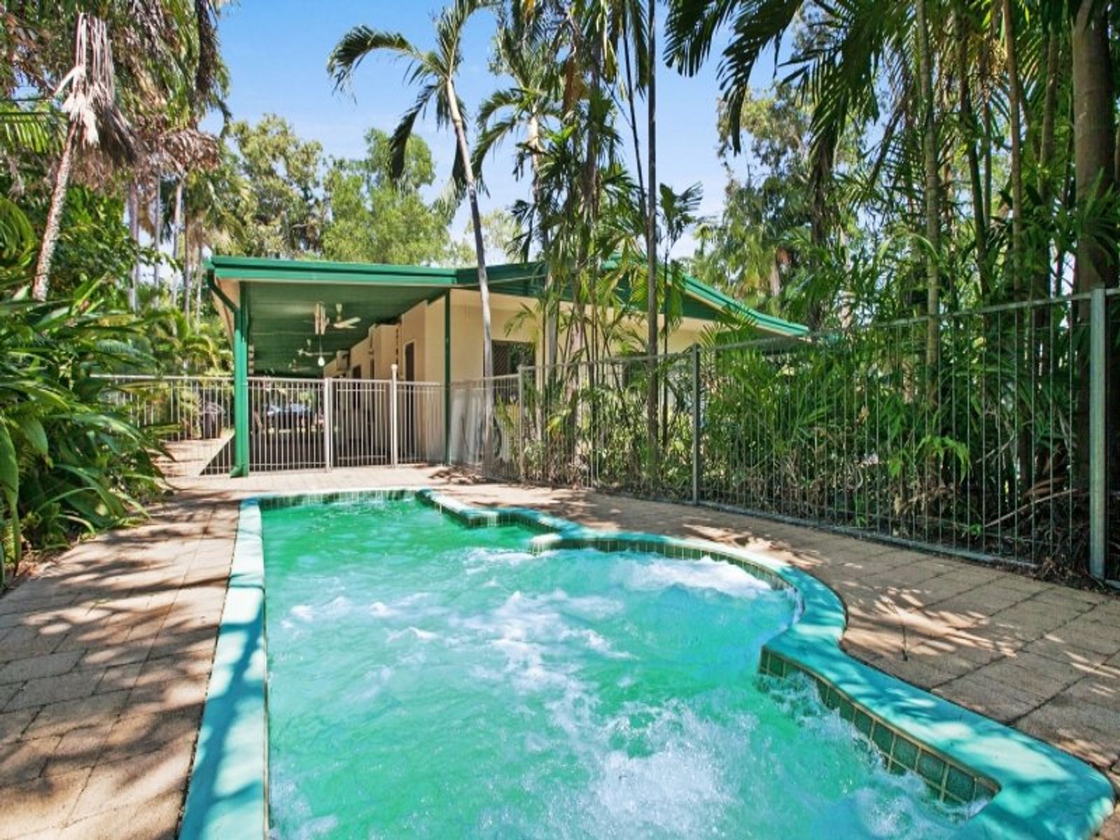 11 Applegum Drive, Karama NT 0812