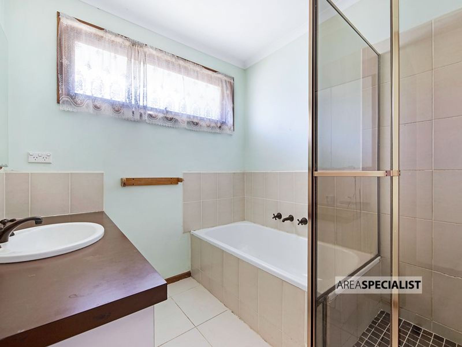 11 Kennedy Court, Cranbourne North, VIC 3977, Cranbourne North - Thumbnail 7