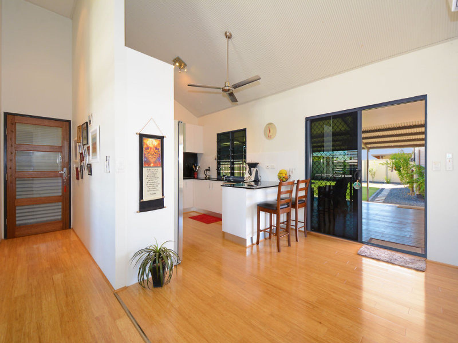 36 Clarke Street, Bellamack NT 0832, Bellamack - Thumbnail 4