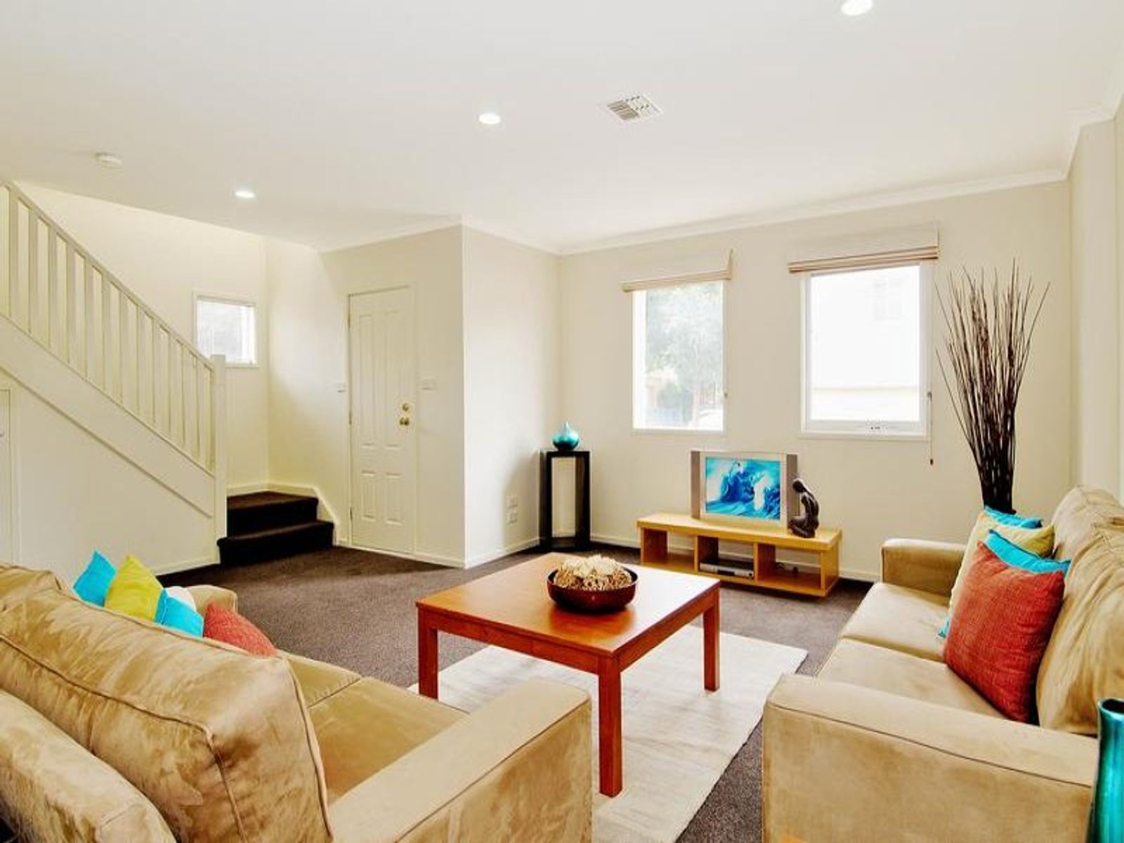 2 Holsten Lane North, Kensington, VIC 3031, Kensington - Thumbnail 2