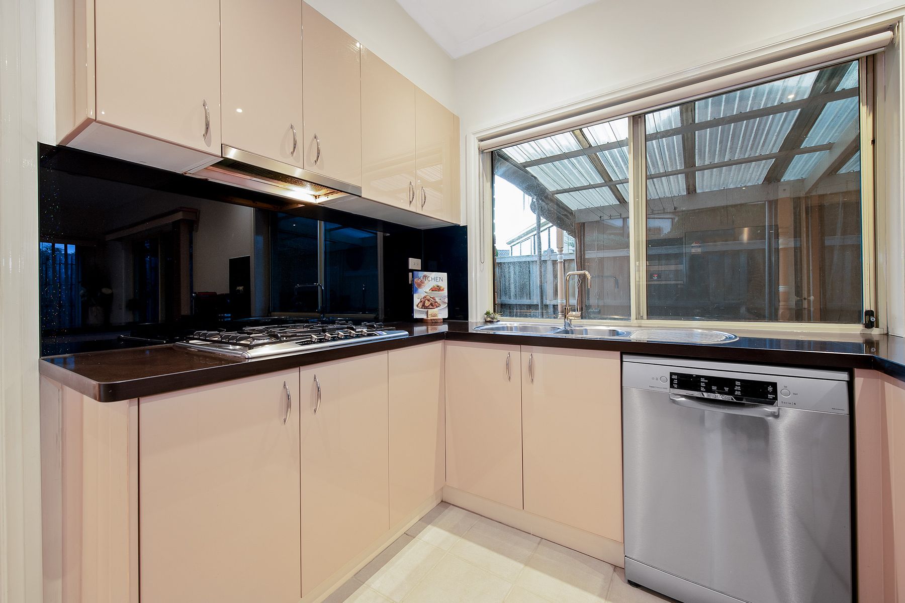 13 Marinique Drive, Aspendale Gardens, VIC 3195, Aspendale Gardens - Thumbnail 6