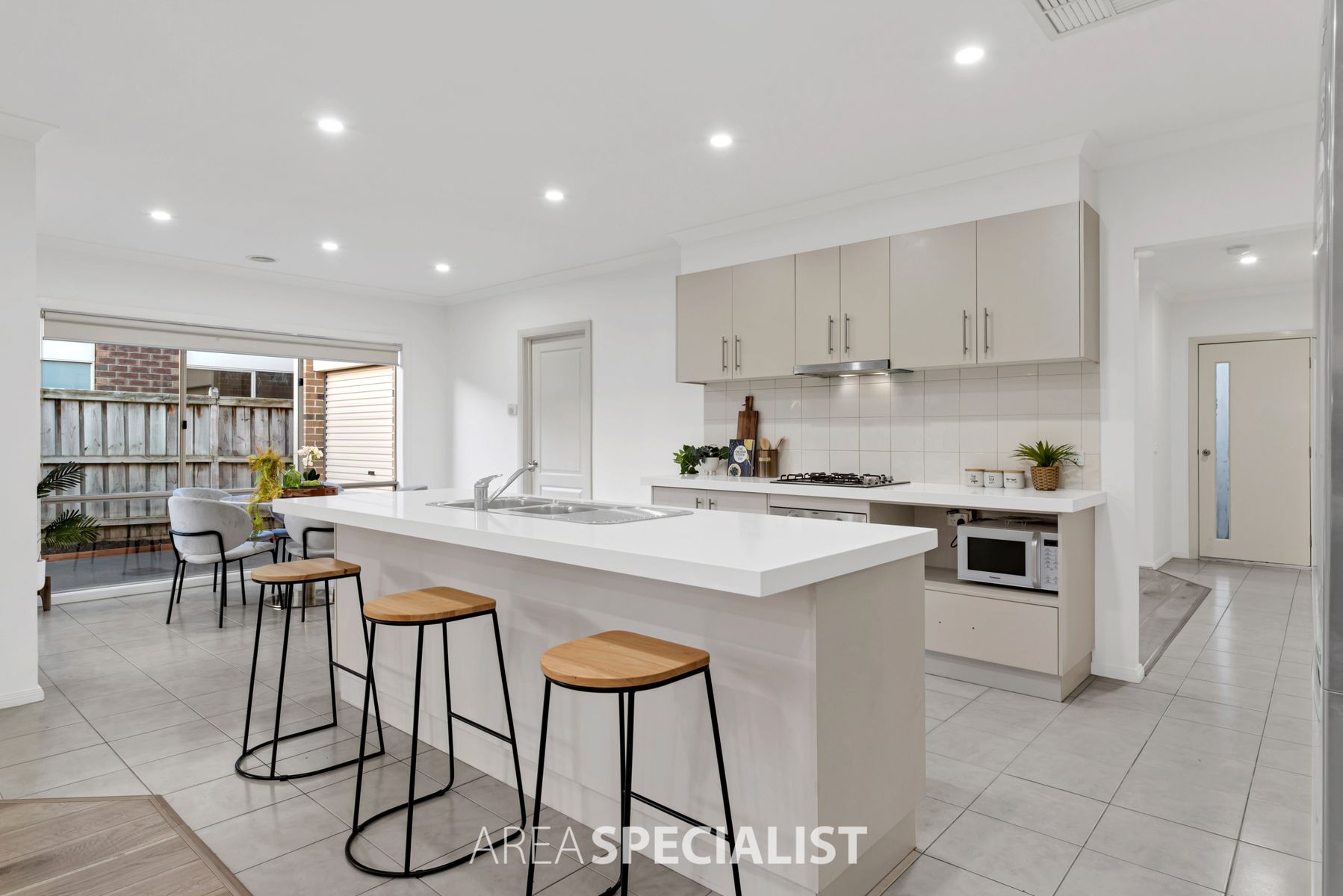 5 Rocky Street, Cranbourne East, VIC 3977, Cranbourne East - Thumbnail 7
