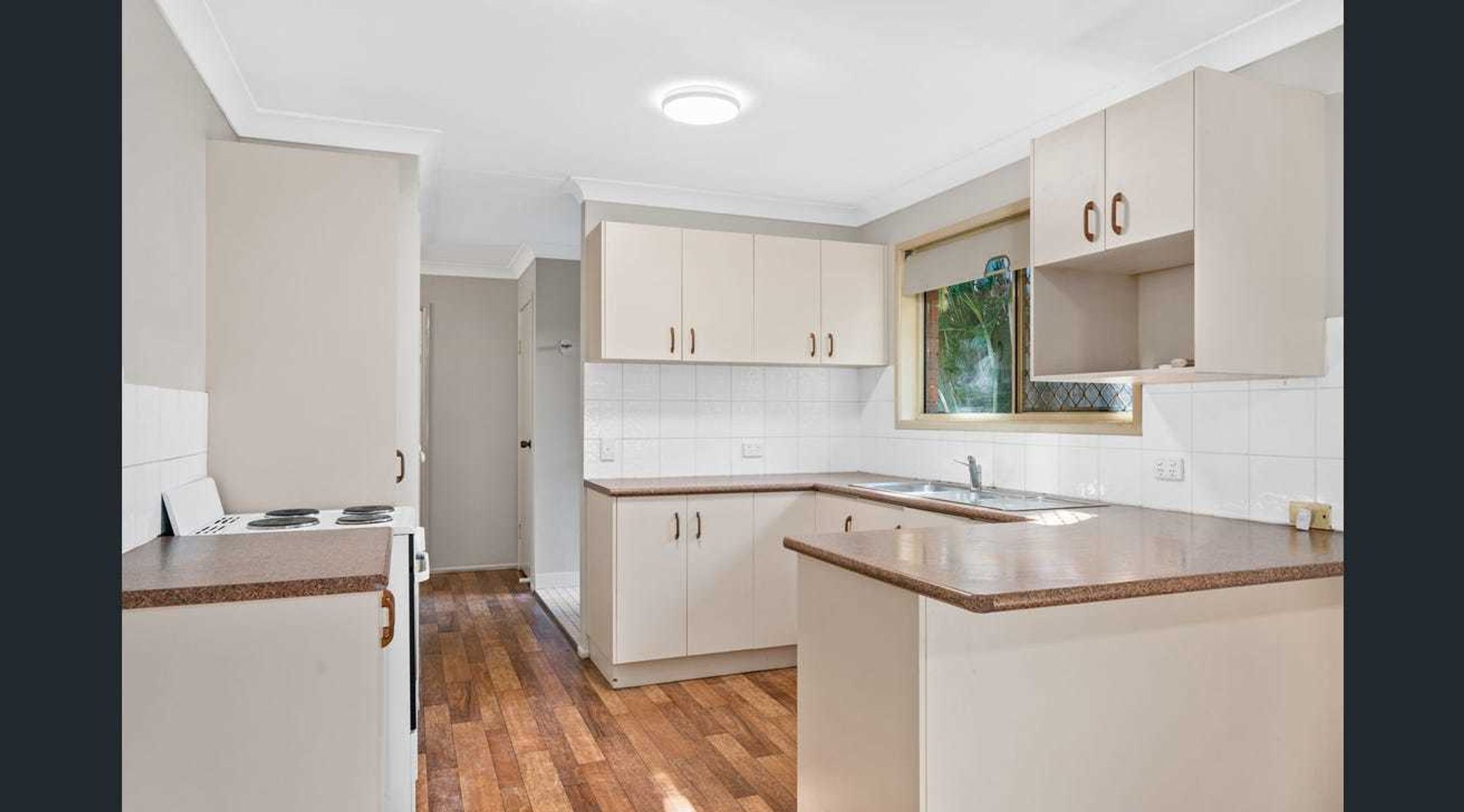60 Tovey Road, Boronia Heights QLD 4124, Boronia Heights - Thumbnail 2