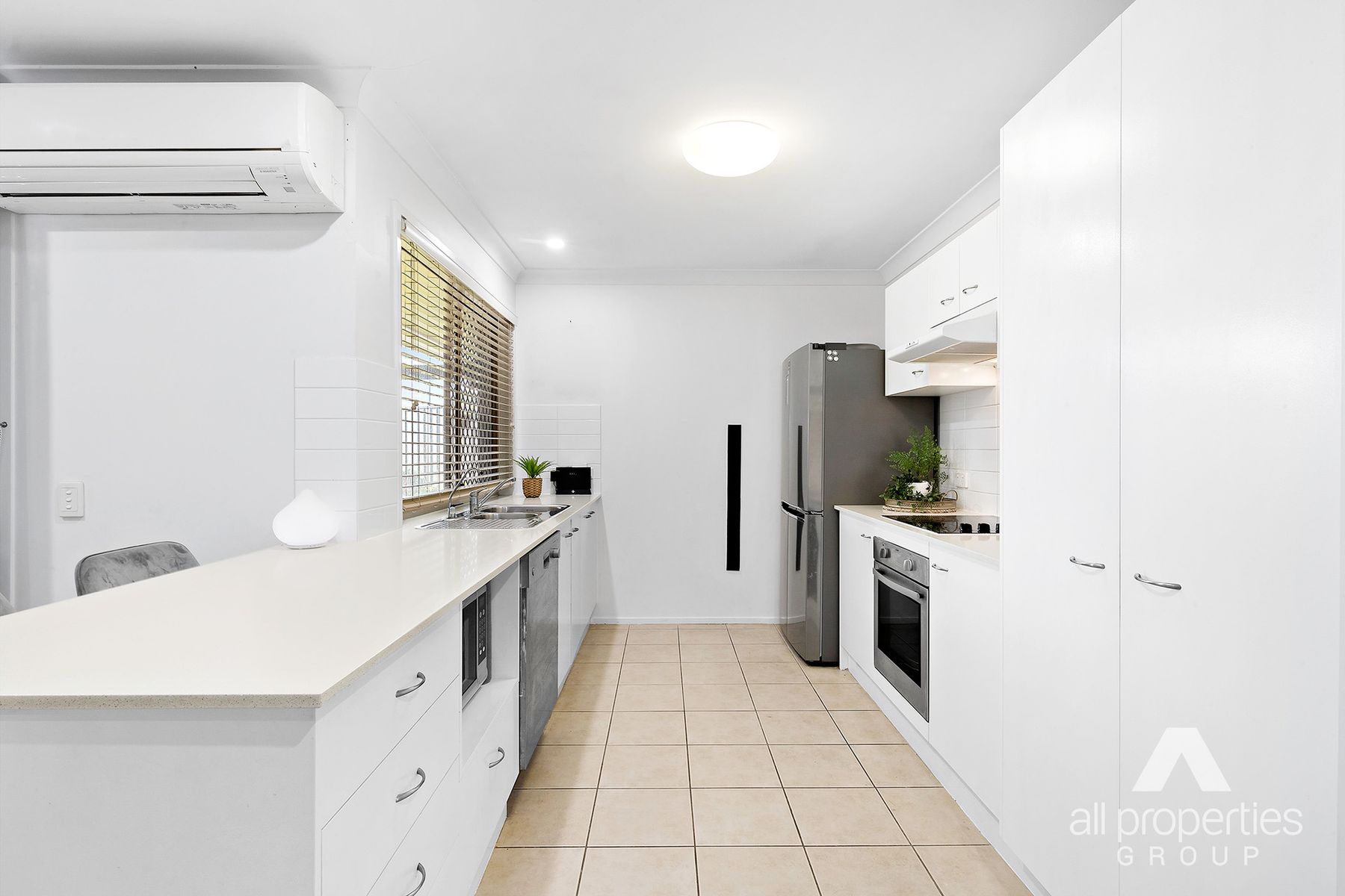 1 Flagstone Way, Berrinba QLD 4117, Berrinba - Thumbnail 2