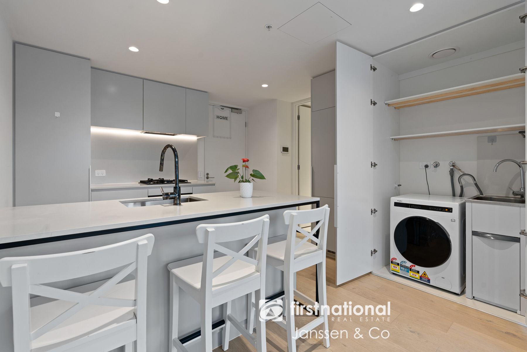 208/41 Bank Street, South Melbourne VIC 3205, South Melbourne - Thumbnail 3