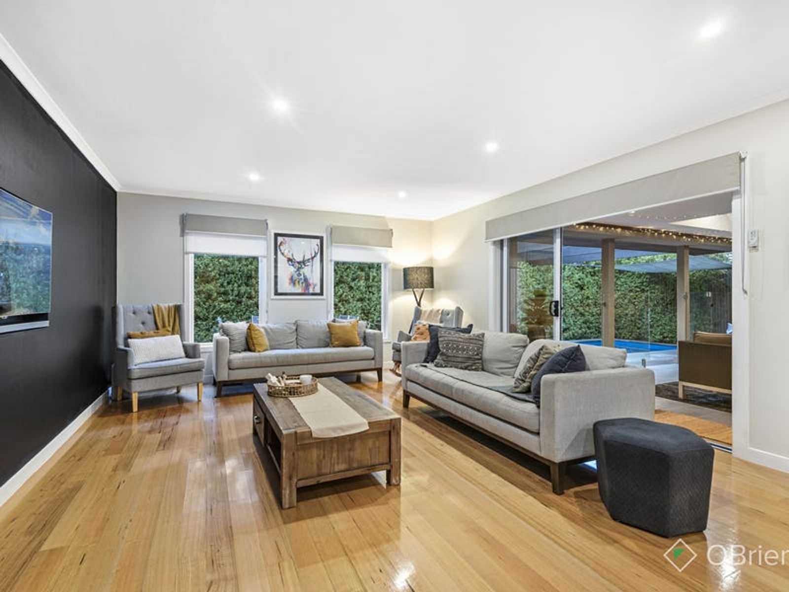 8 Antrim Close, Endeavour Hills, VIC 3802, Endeavour Hills - Thumbnail 4
