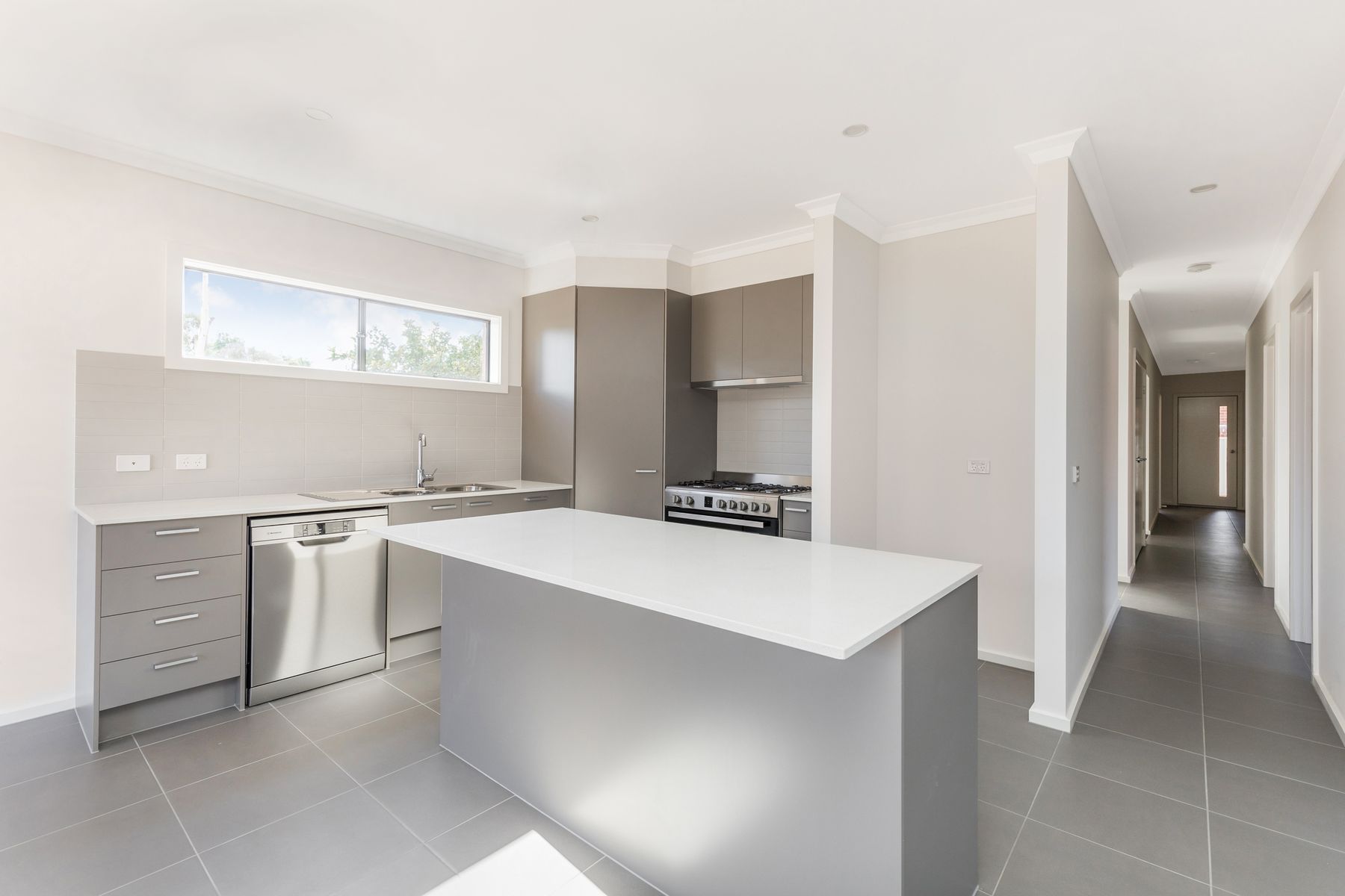 3/15 Webdon Drive, North Bendigo VIC 3550, North Bendigo - Thumbnail 2
