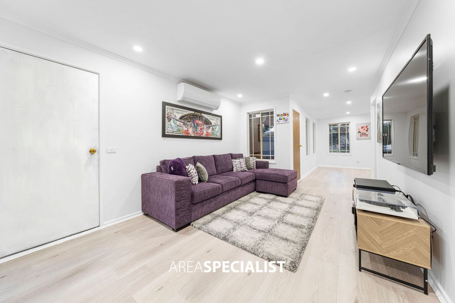 49 Cumberland Chase, Hampton Park, Hampton Park - Thumbnail 4