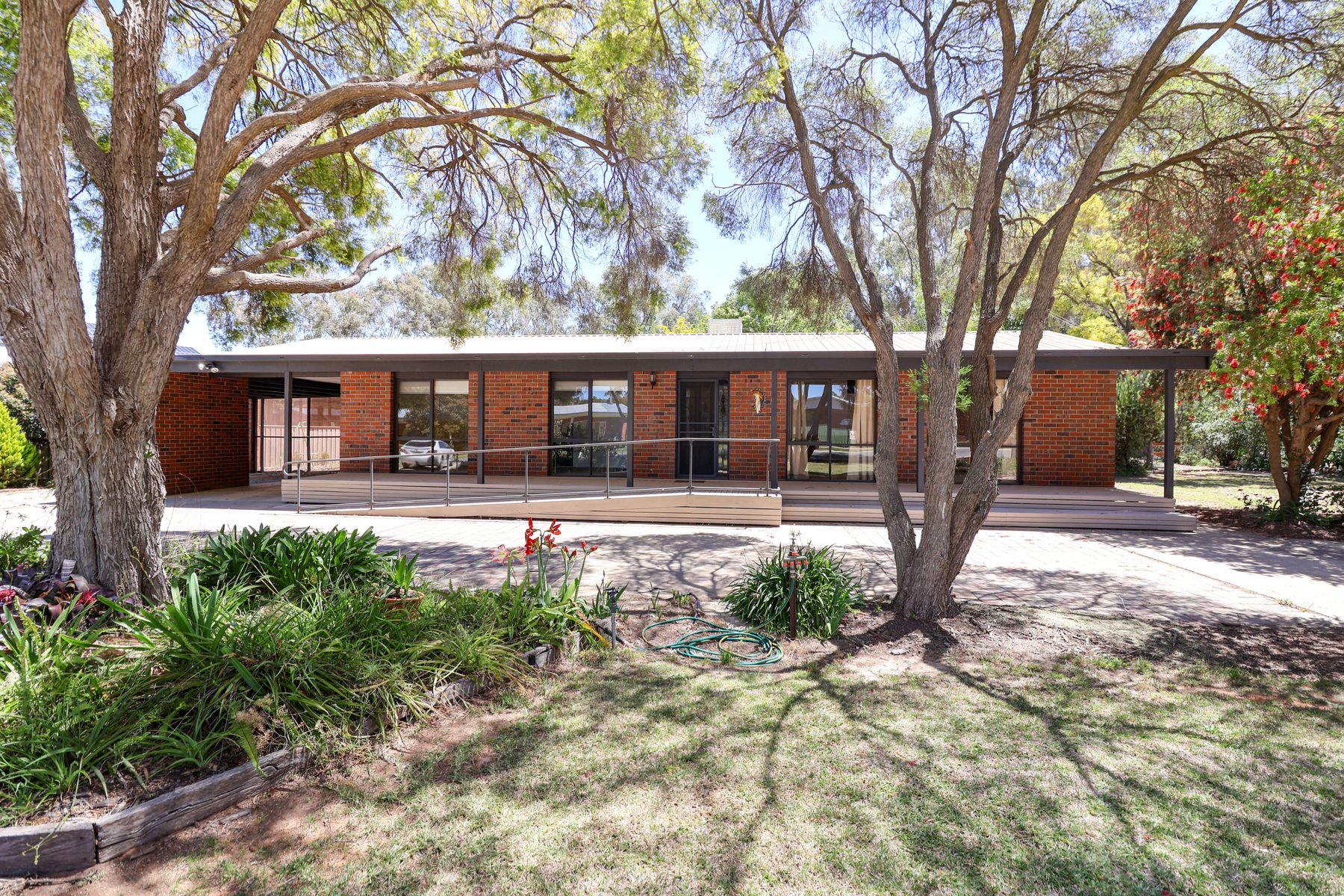 1 Jamieson Avenue, Barham NSW 2732