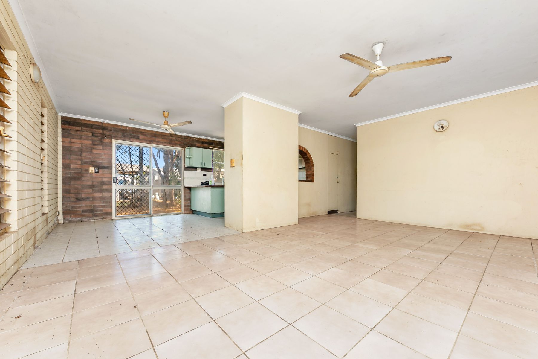 2 Tiverton Court, Moulden NT 0830, Moulden - Thumbnail 4