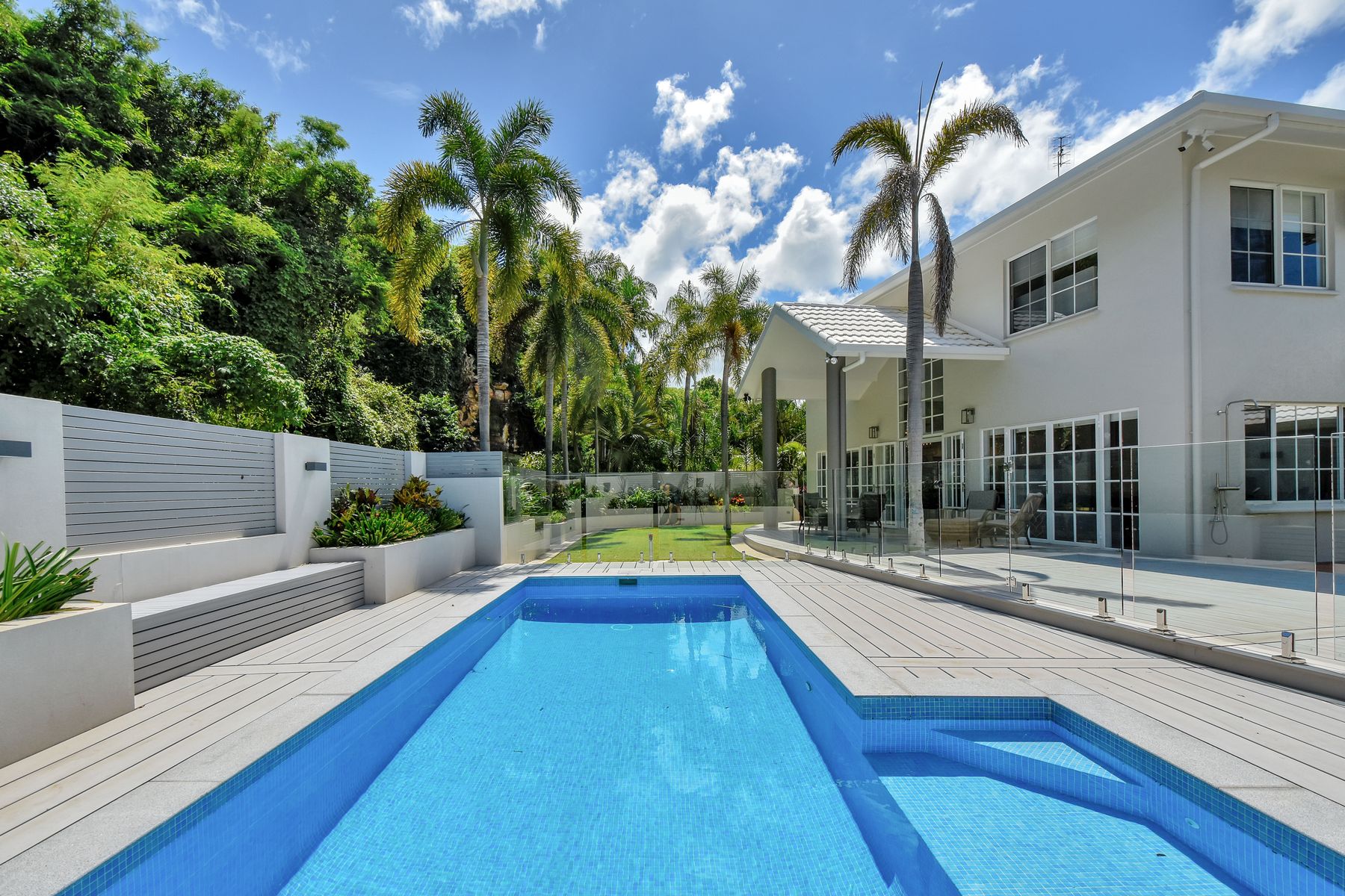 53 Cullen Bay Crescent, Larrakeyah NT 0820 - Image 1